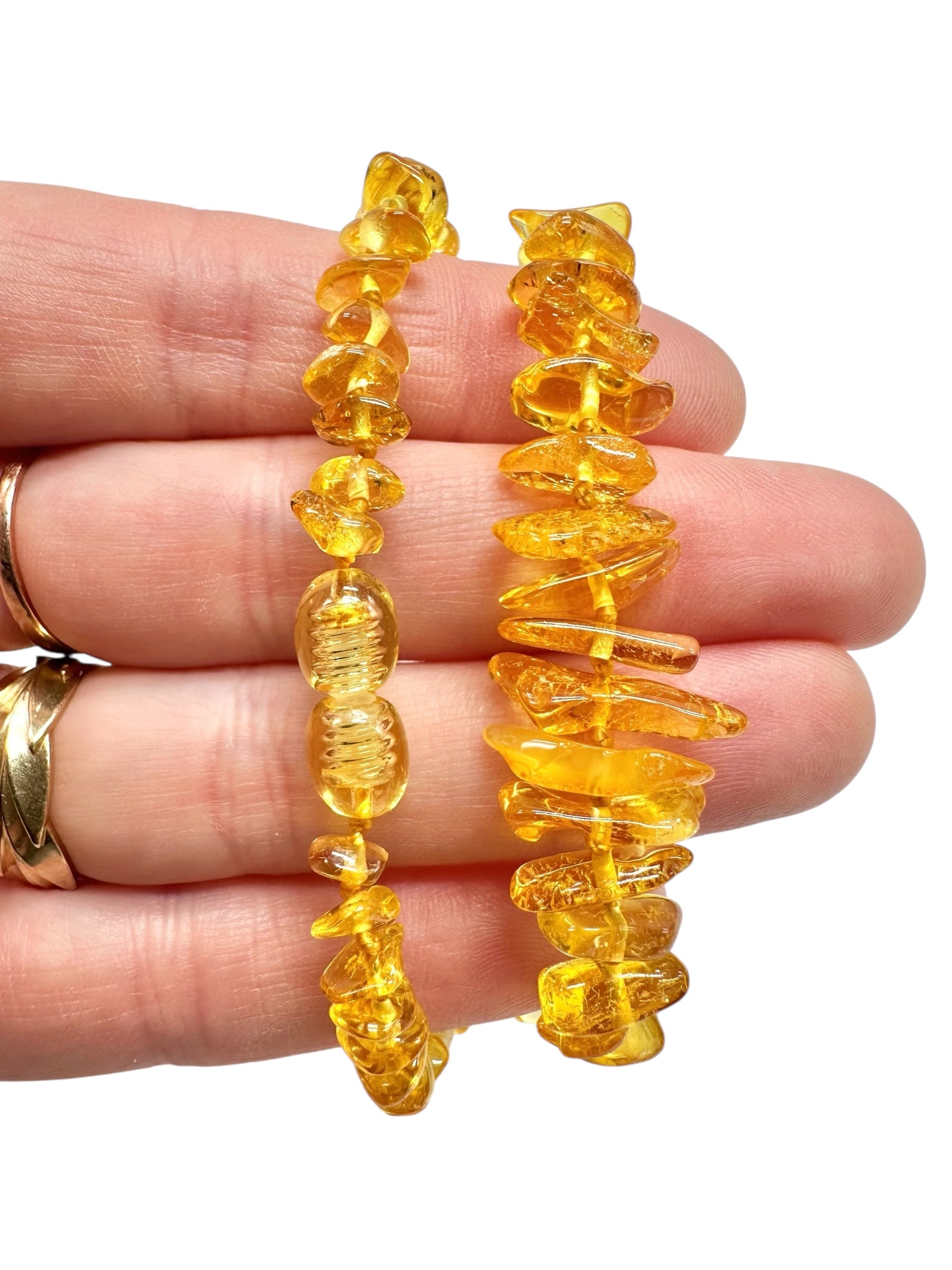 Children's necklace made of tumbled genuine amber / light – random piece - NA/J003