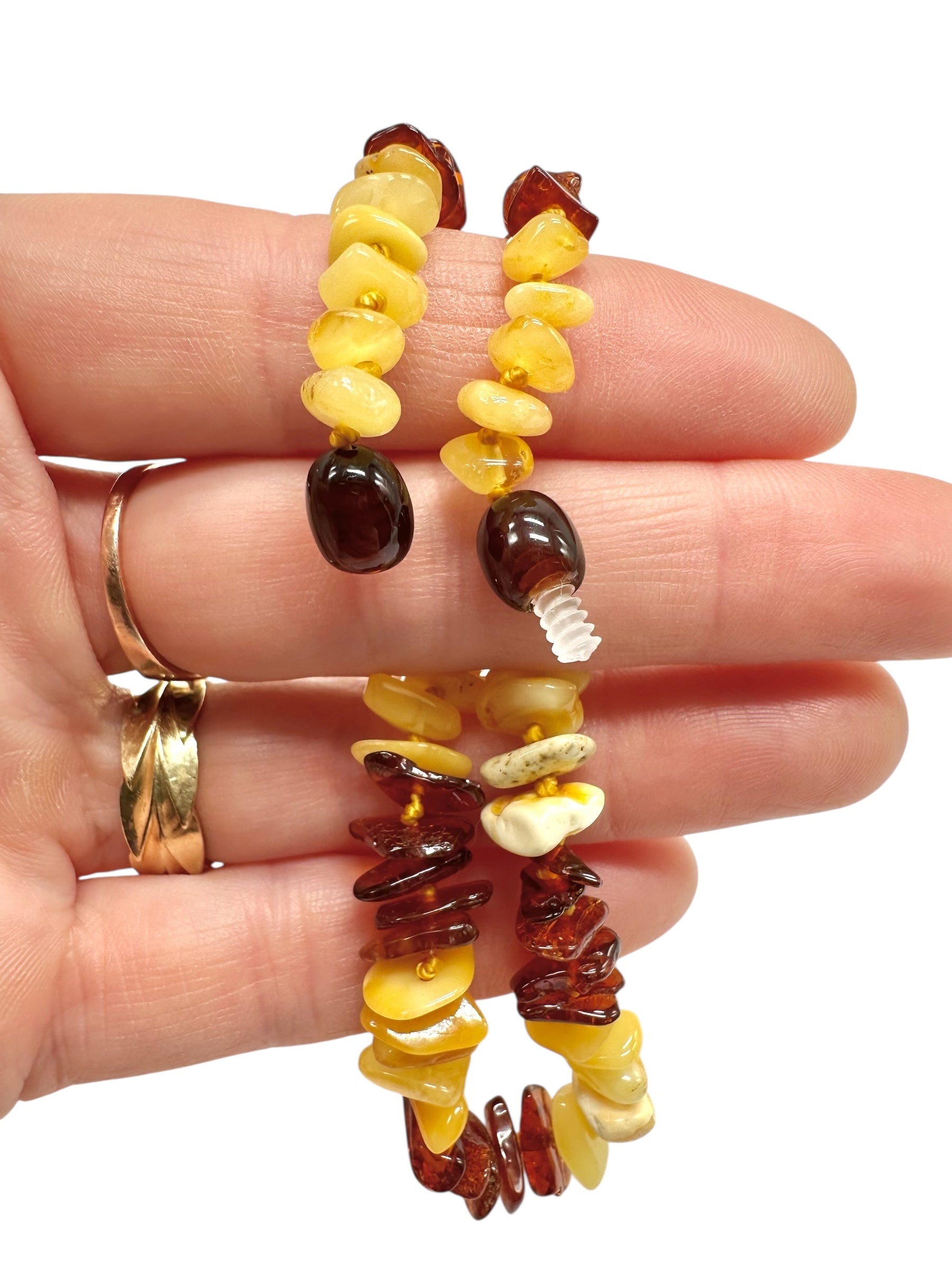 Children's necklace made of tumbled genuine amber / mix – random piece - NA/J005