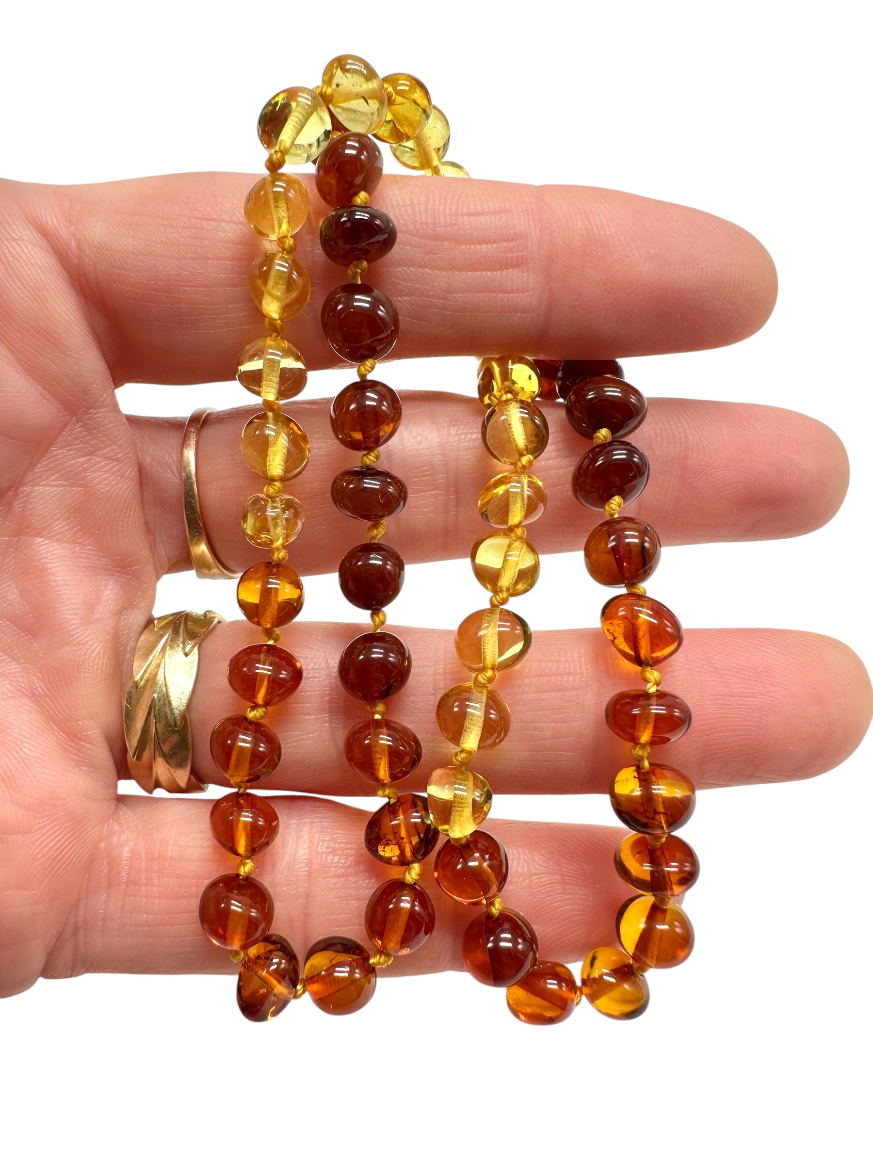 Necklace made of polished genuine amber spheres / mix – random piece - NA/J018