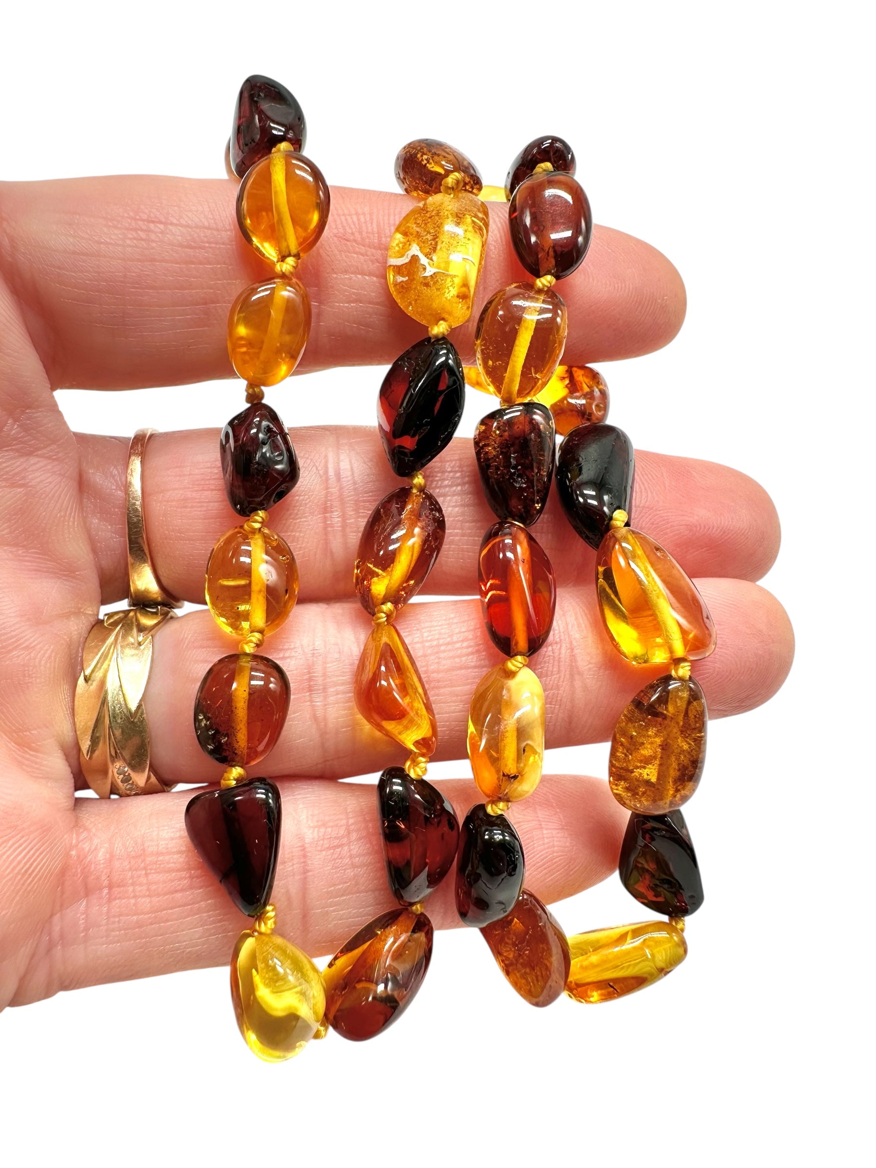 Necklace made of polished genuine amber spheres / mix – random piece - NA/J021