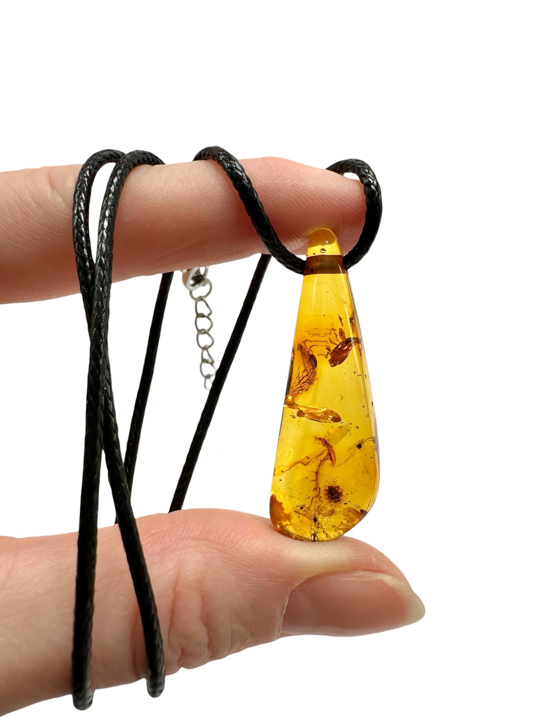 Amber pendant with leather cord - P/JN042