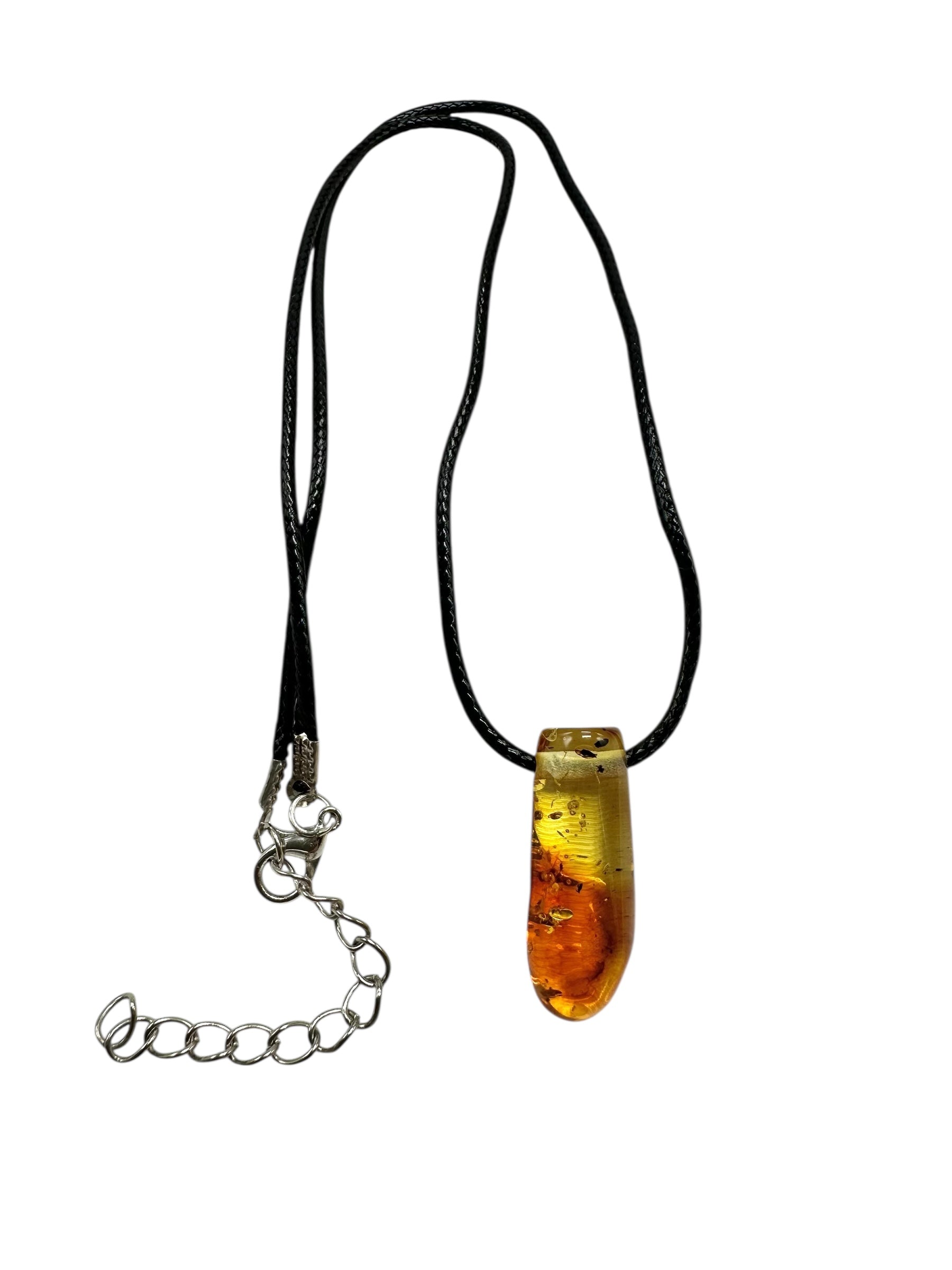 Amber pendant with leather cord - P/JN043