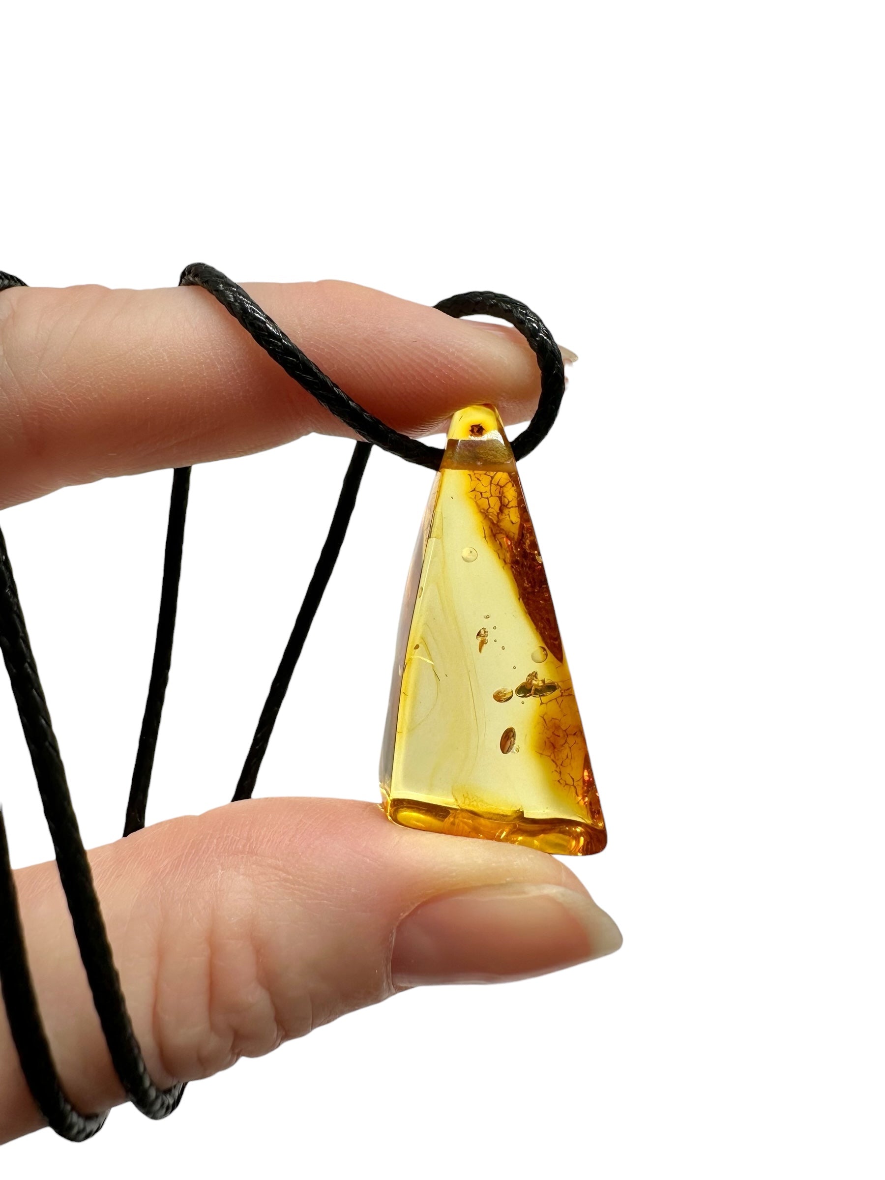 Amber pendant with leather cord - P/JN046