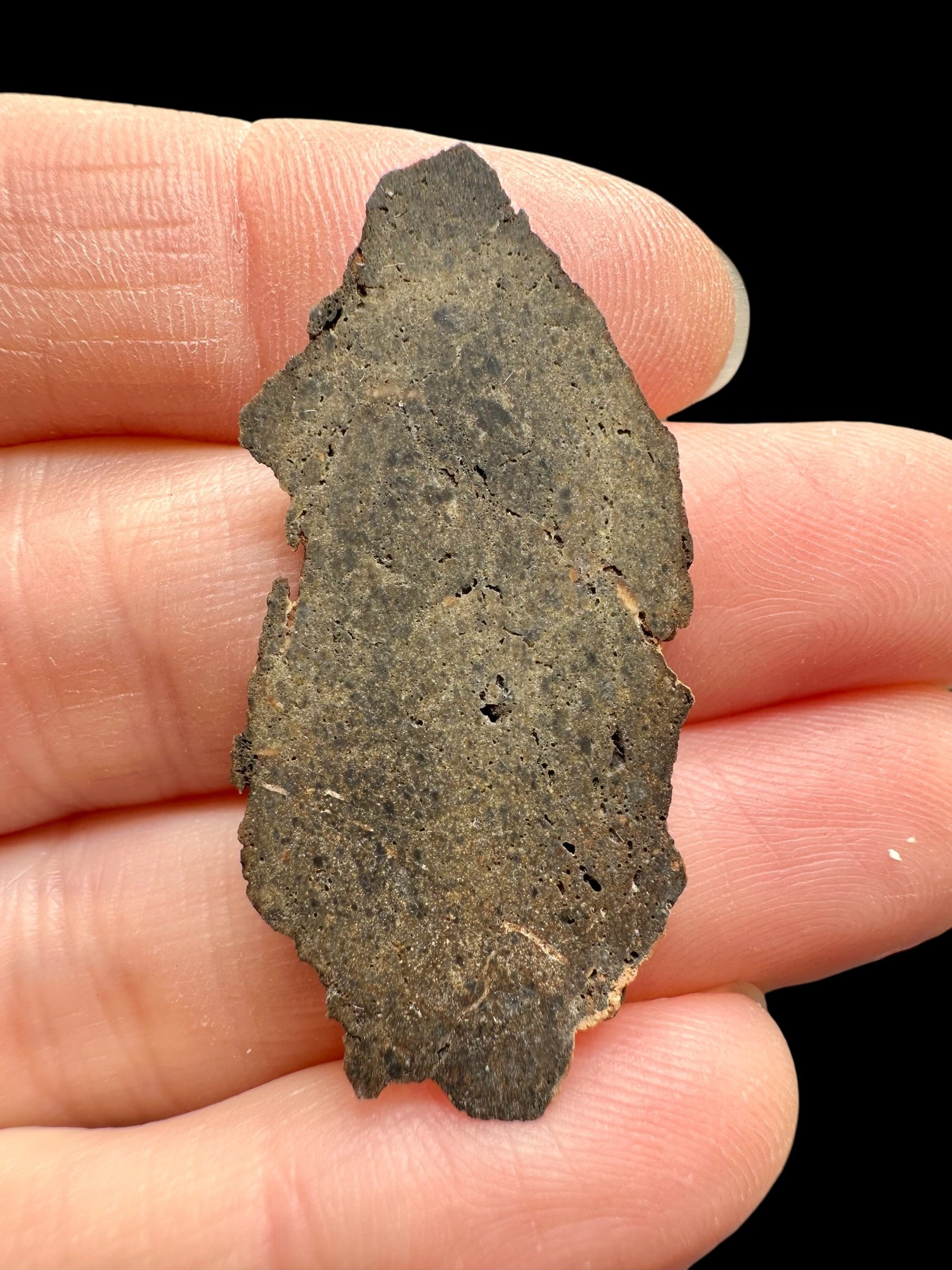 Lunar meteorite Ash Shaqqah 002 – 2,5g – Libya - MESH05