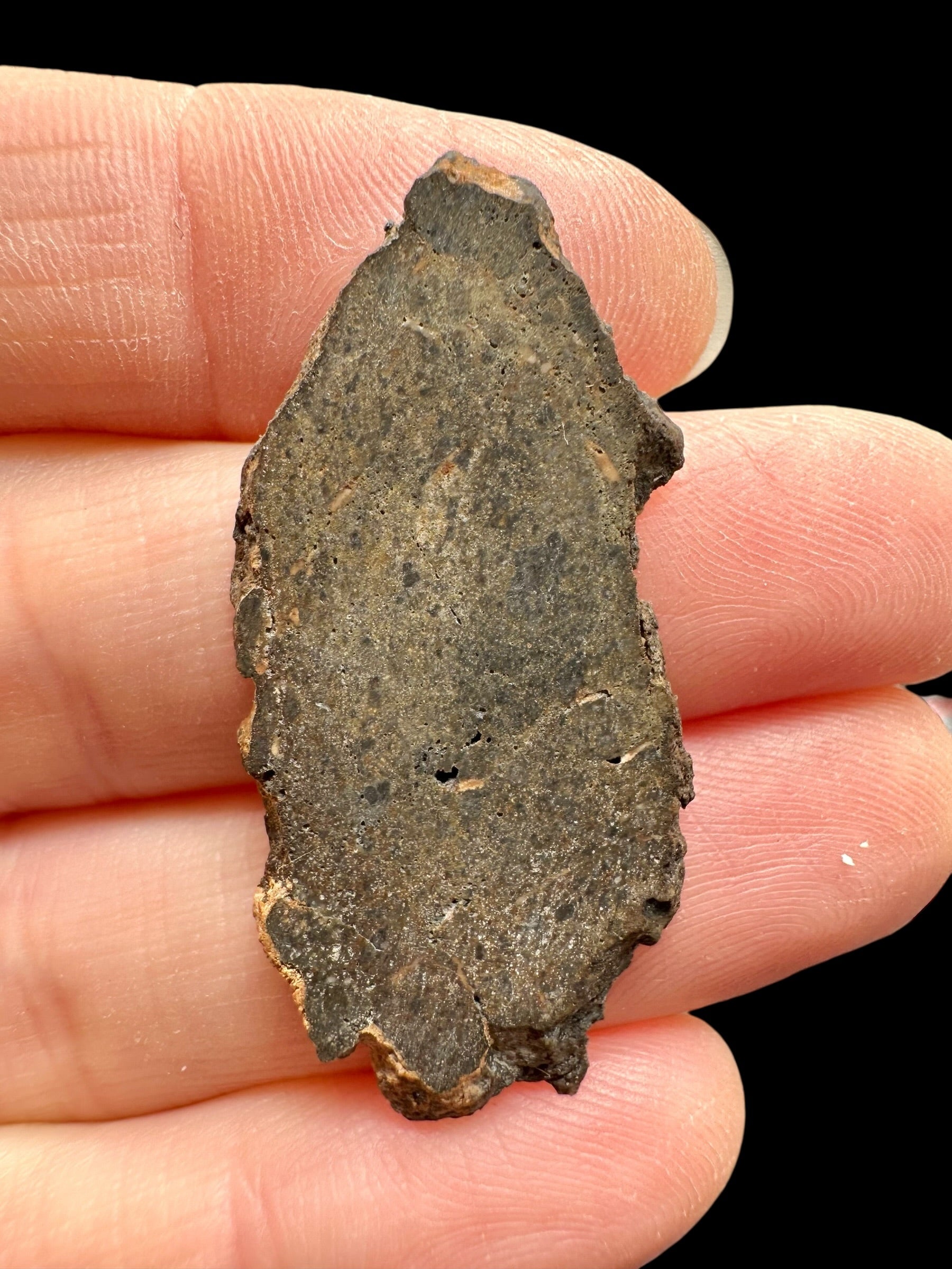 Lunar meteorite Ash Shaqqah 002 – 2,5g – Libya