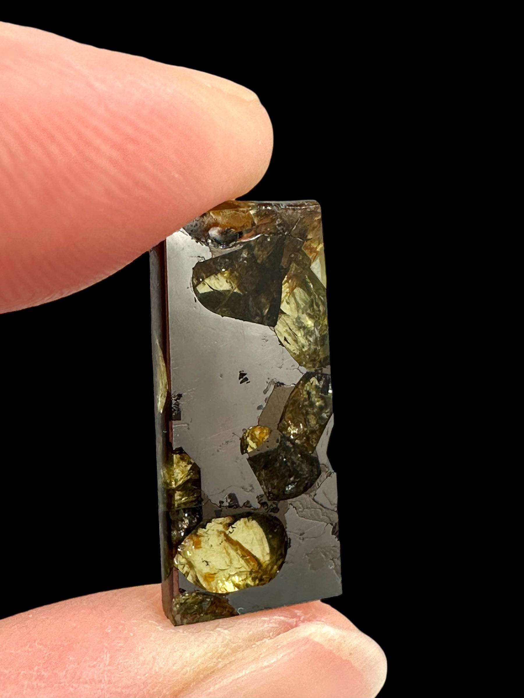 Meteorite Pallasit Brahin 2,2g – Extra Quality – Belarus - MEBR57