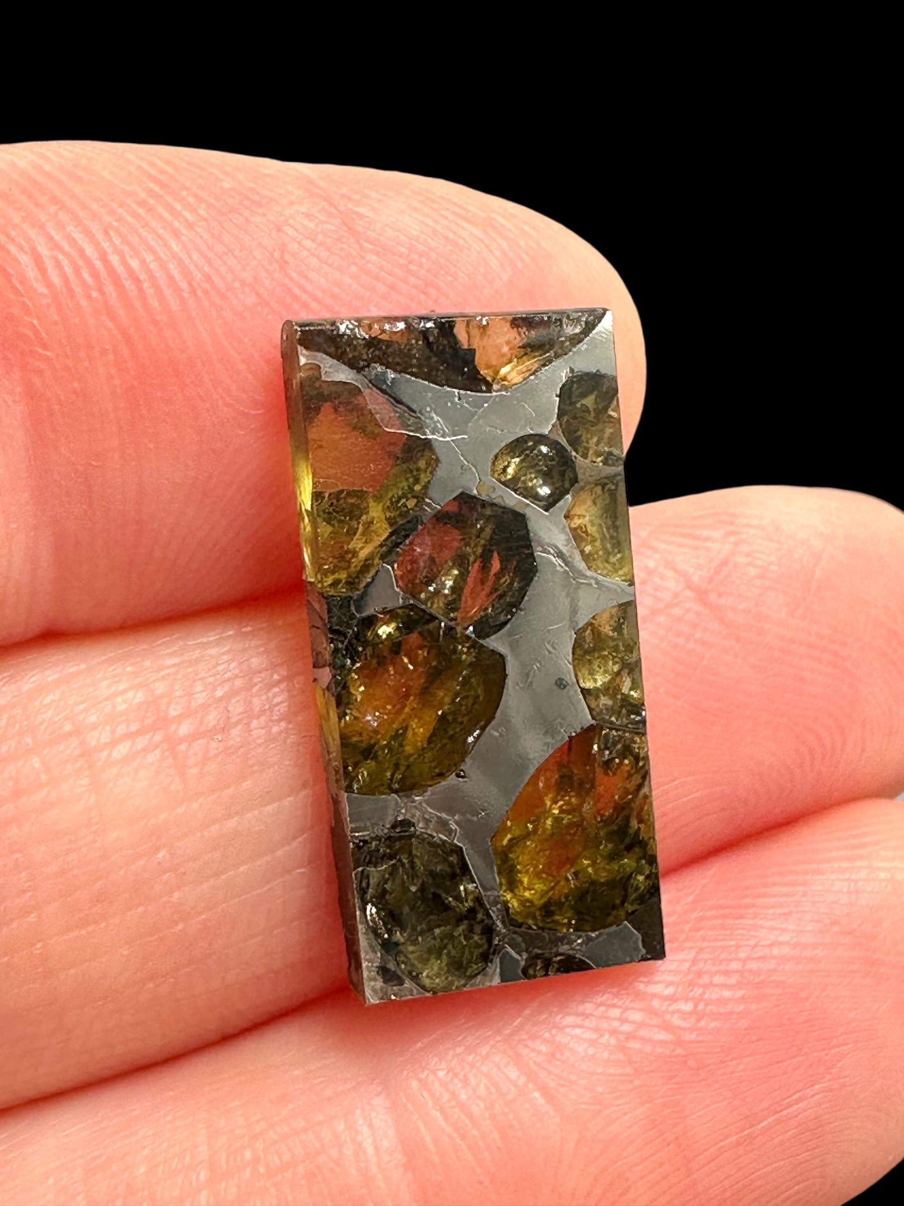 Meteorite Pallasit Brahin 2,3g – Extra Quality – Belarus - MEBR58