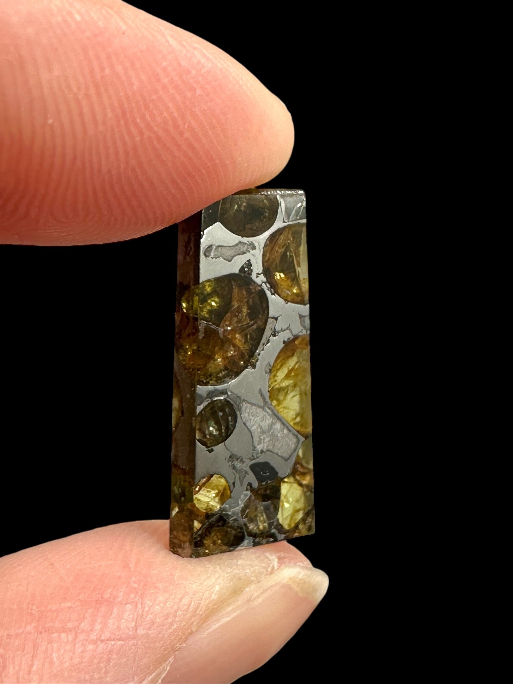 Meteorite Pallasit Brahin 2,1g – Extra Quality – Belarus - MEBR69