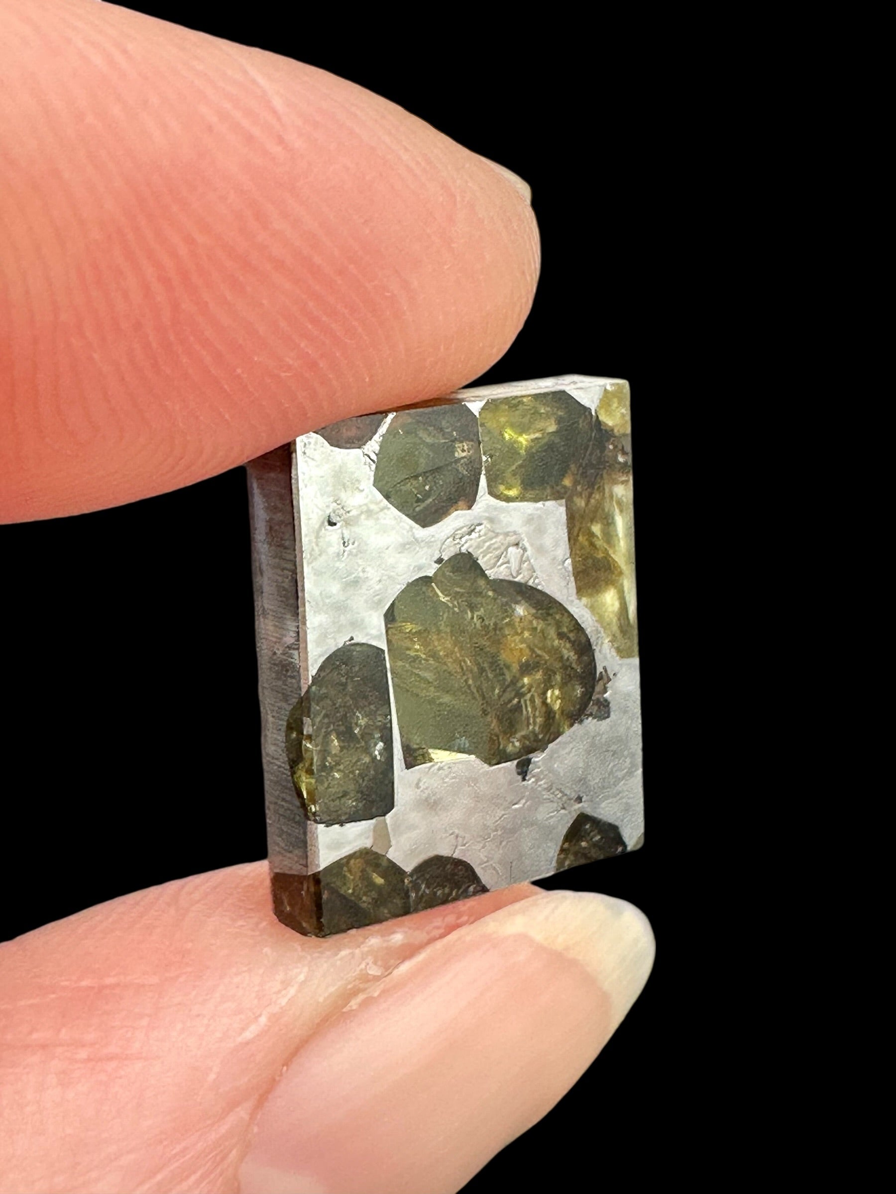 Meteorite Pallasit Brahin 2,4g – Extra Quality – Belarus - MEBR81