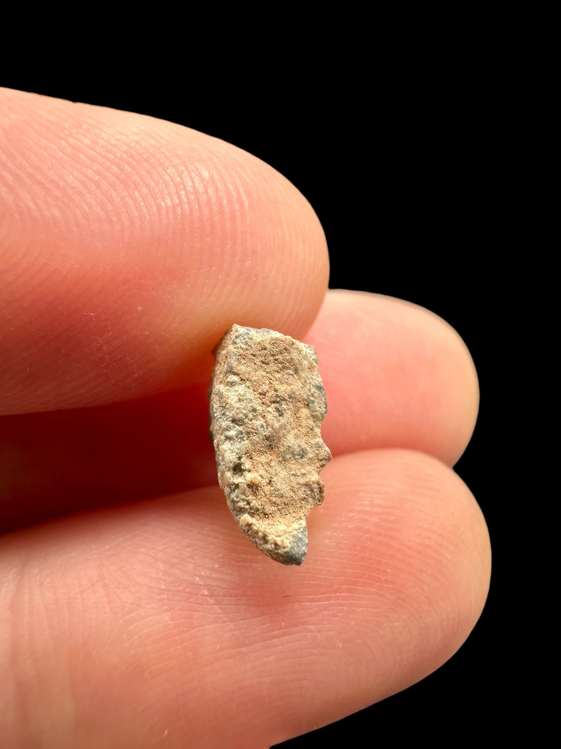 Lunar meteorite Bechar 007 – 0,5g – Algeria - MEBA91