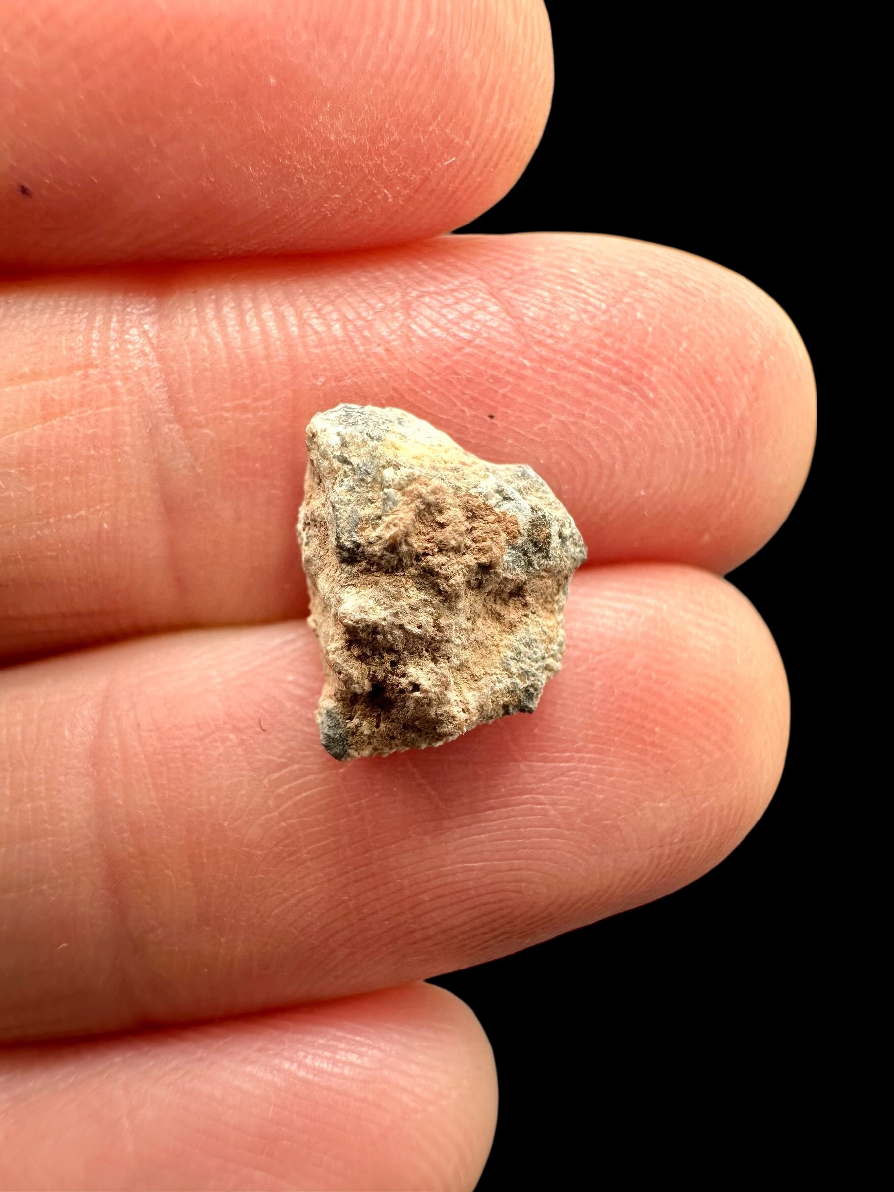 Lunar meteorite Bechar 007 – 0,5g – Algeria - MEBA91