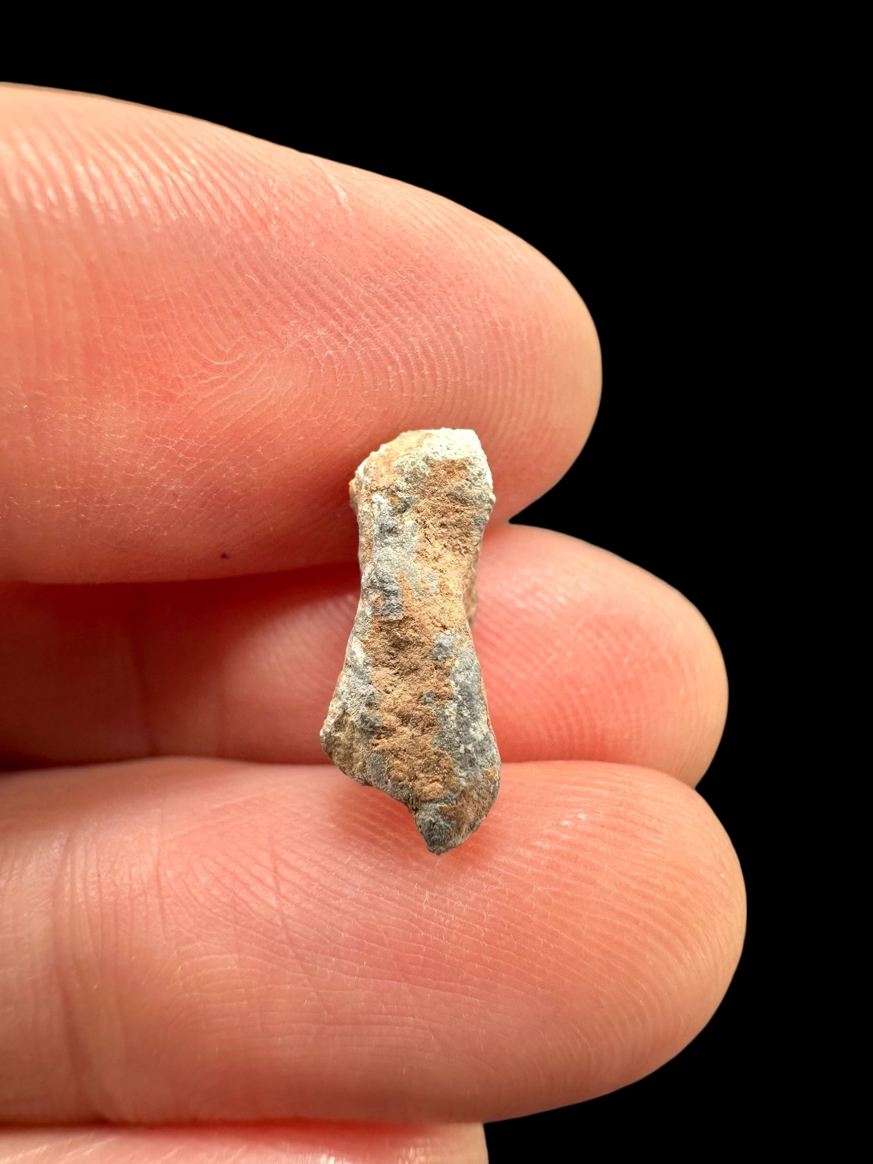 Lunar meteorite Bechar 007 – 0,5g – Algeria - MEBA93