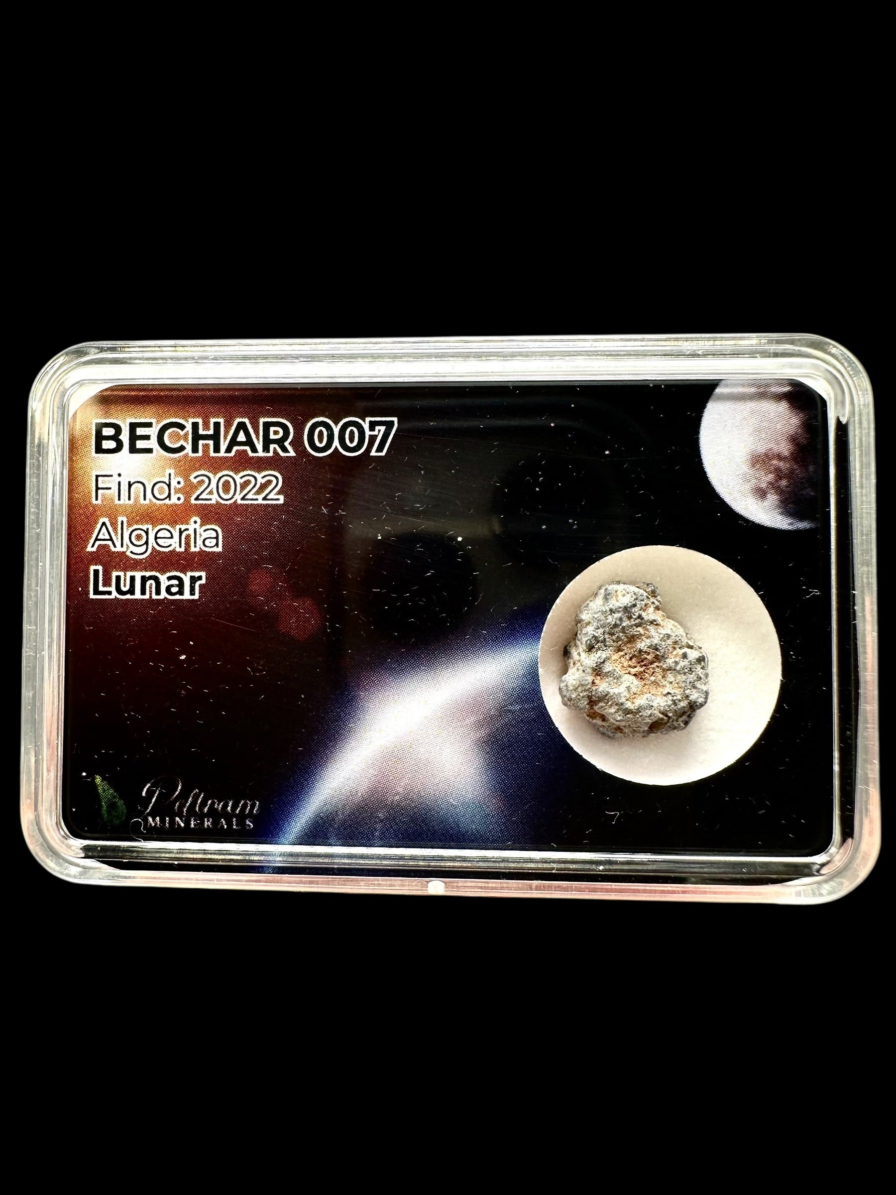 Lunar meteorite Bechar 007 – 0,8g – Algeria