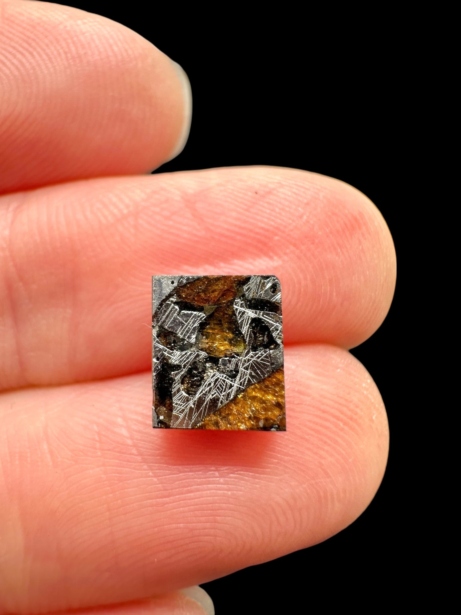 Meteorite Hassi el Biod 002 – 0,6g – Algeria - MEHA23