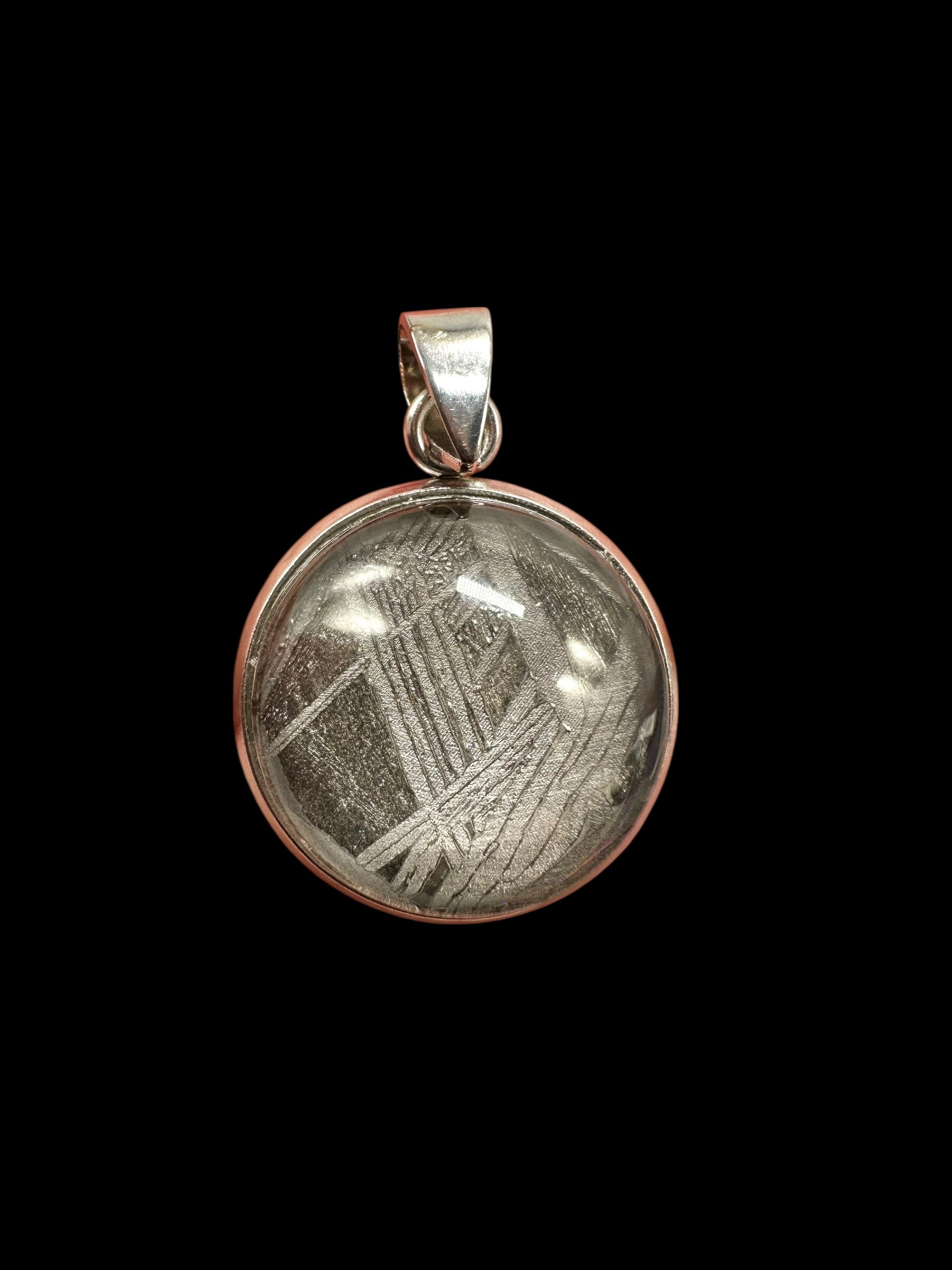 Aletai meteorite pendant