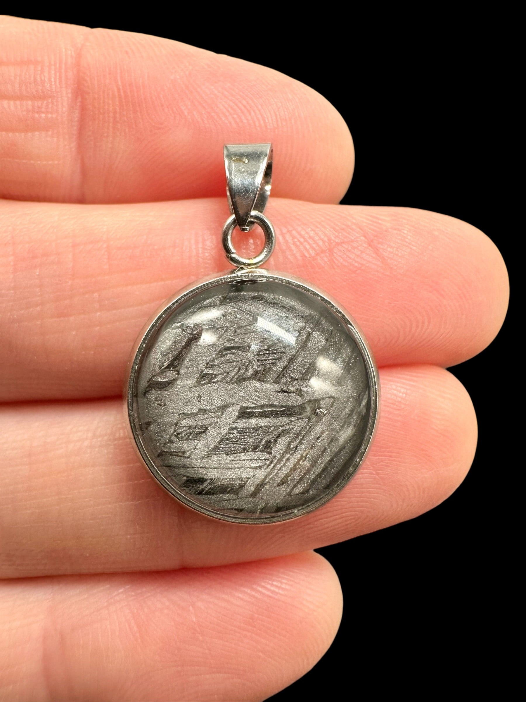 Aletai meteorite pendant - P/M104