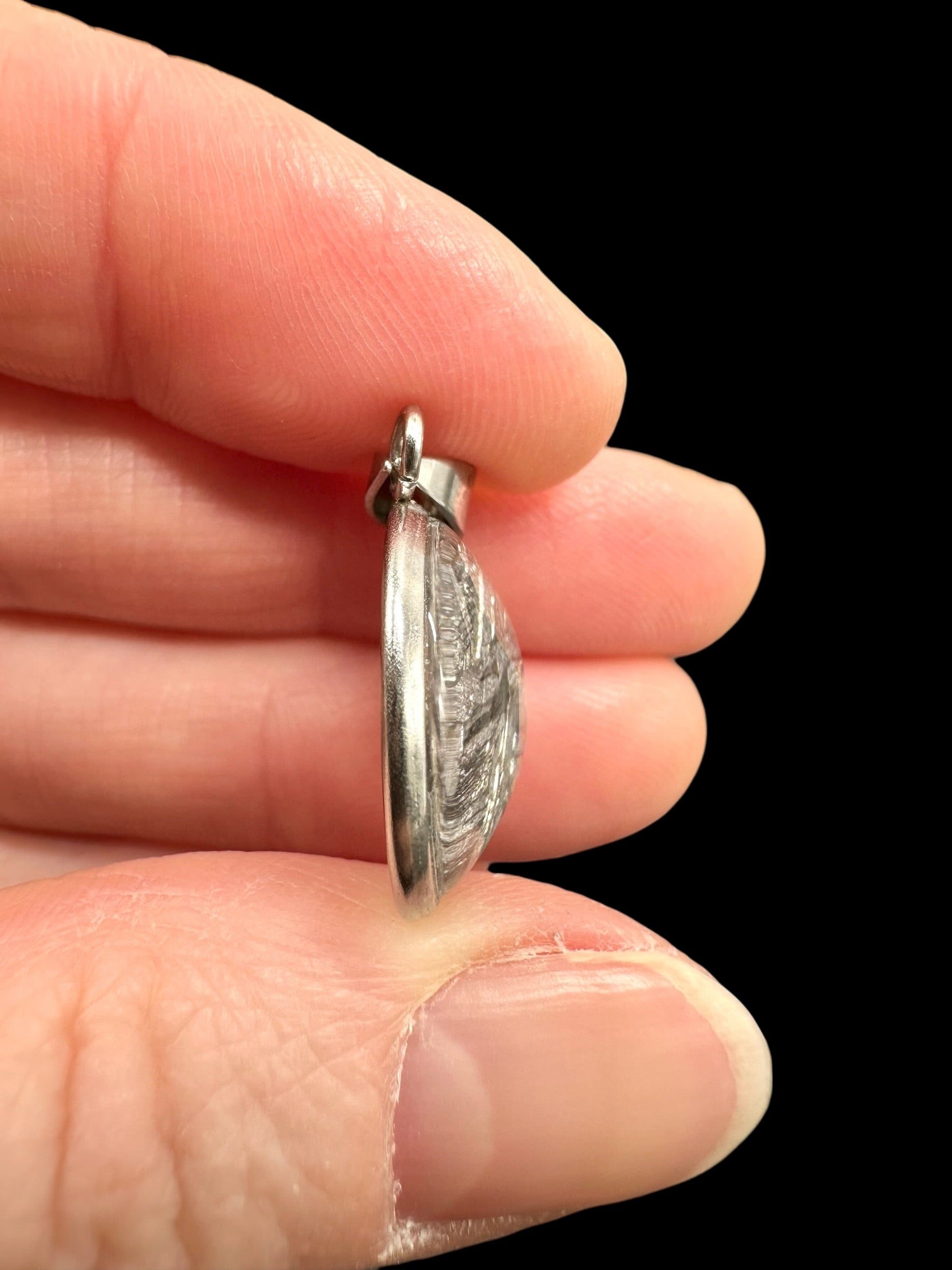Aletai meteorite pendant - P/M104
