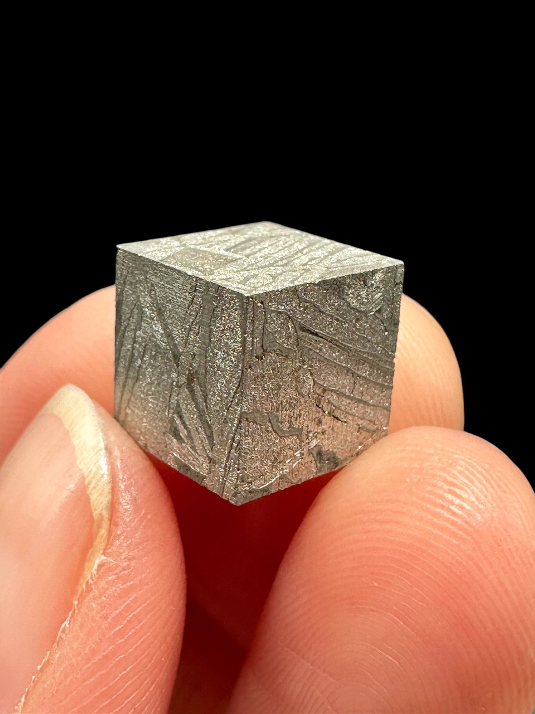 Meteorite Aletai Cube 9mm – Xinjiang, China