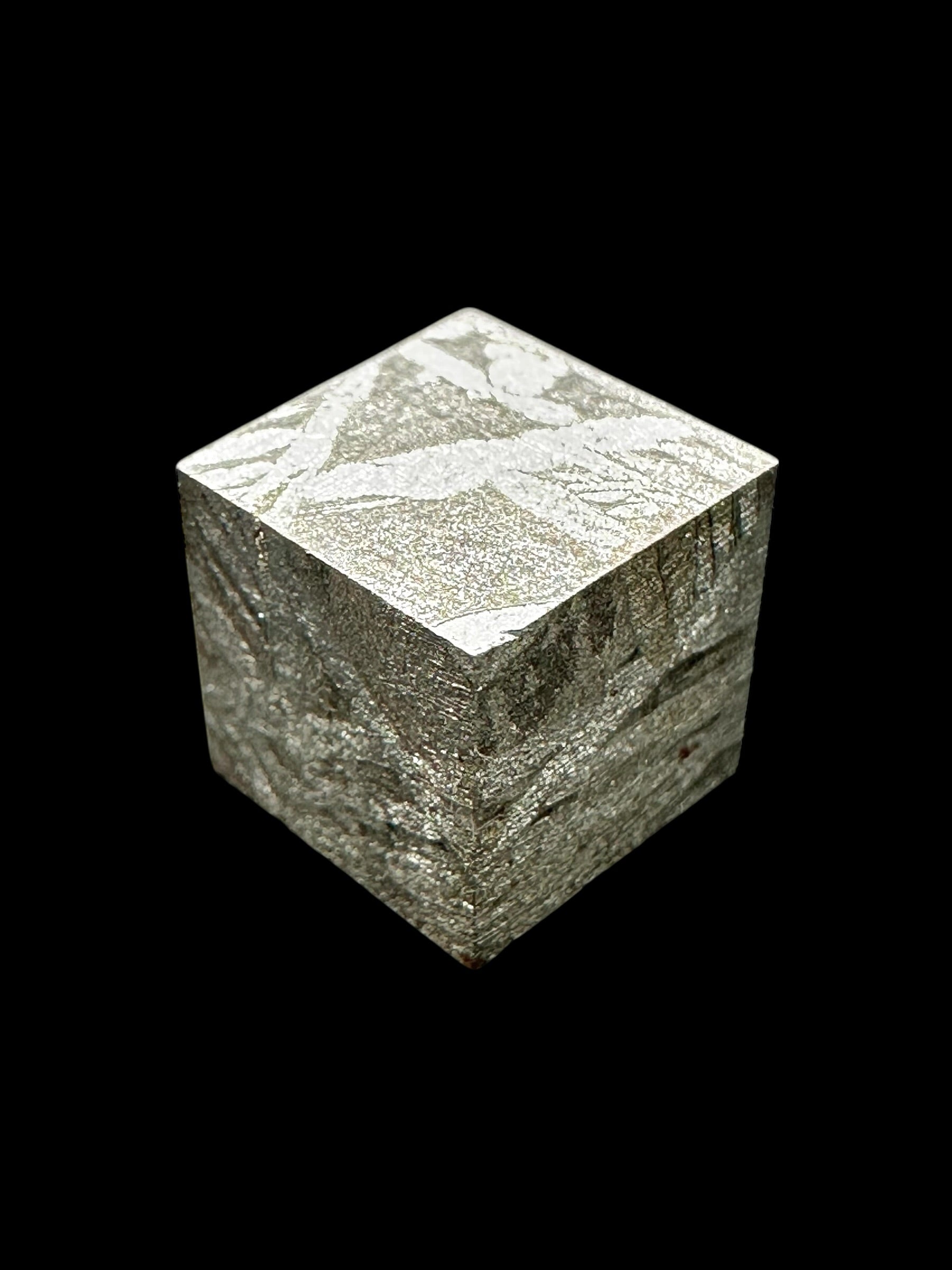 Meteorite Aletai Cube 9mm – Xinjiang, China - MEAL127