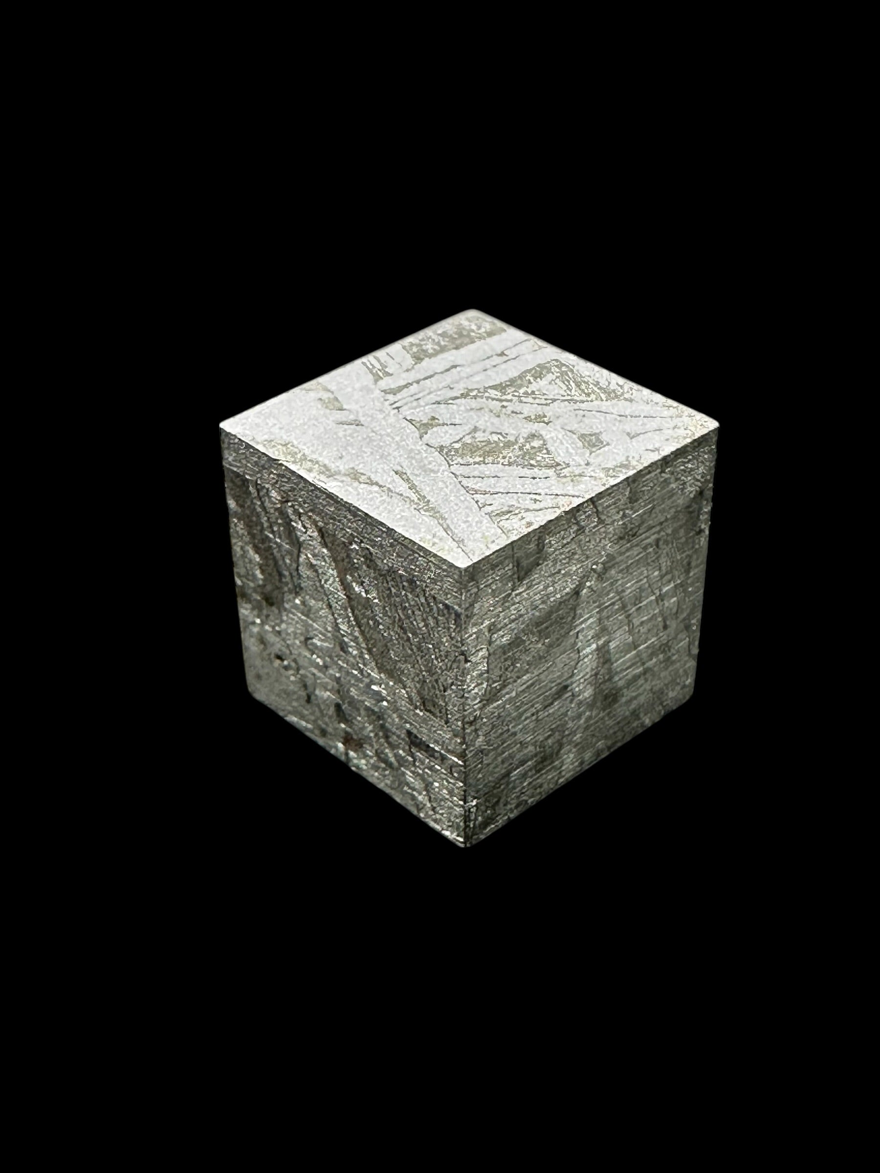 Meteorite Aletai Cube 9mm – Xinjiang, China - MEAL128