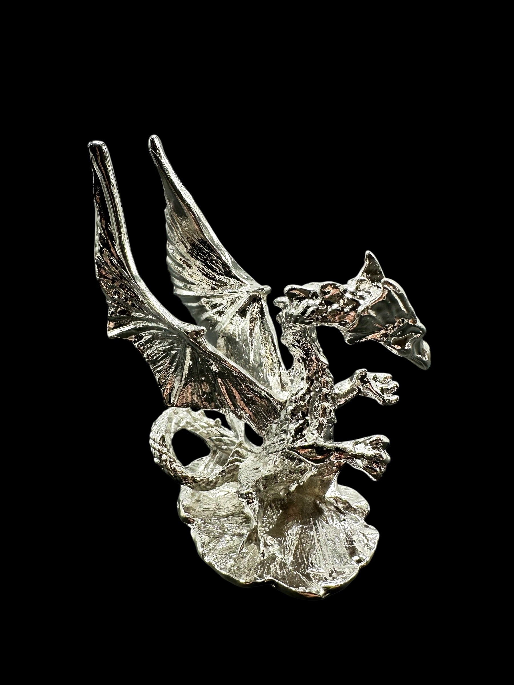 Iron stand – dragon - STOJ09