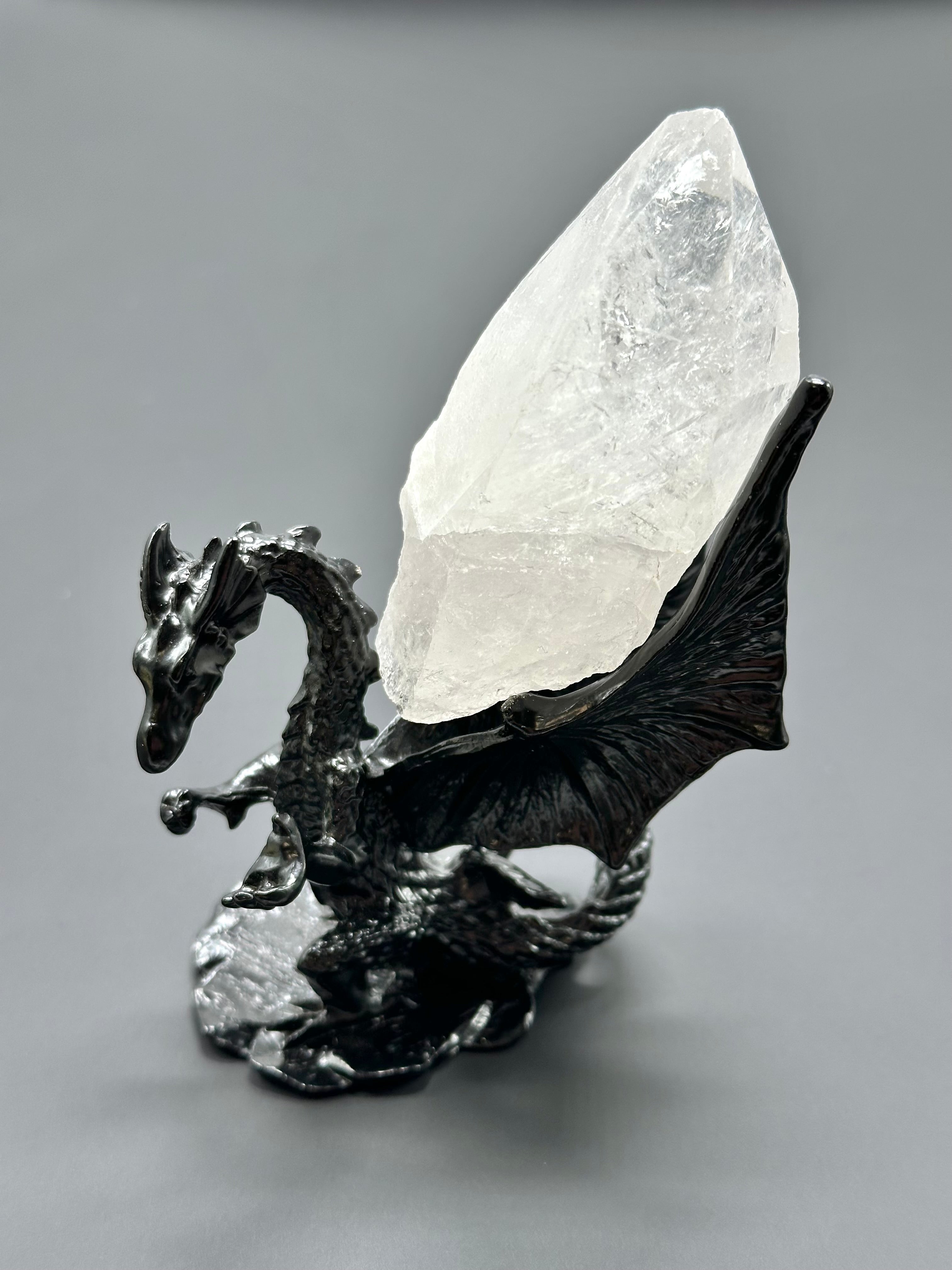 Iron stand – dragon - STOJ09
