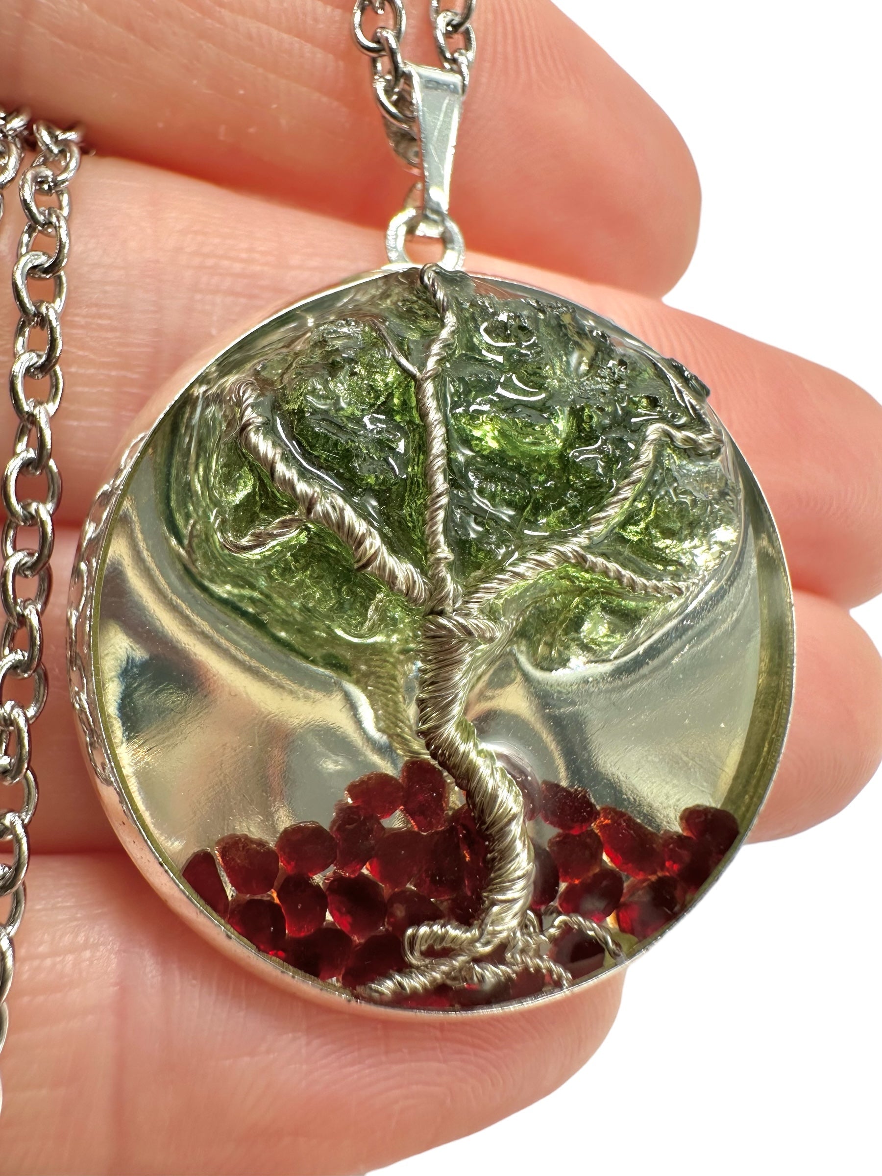 Pendant with moldavite and Czech garnet encased in resin - P/V490
