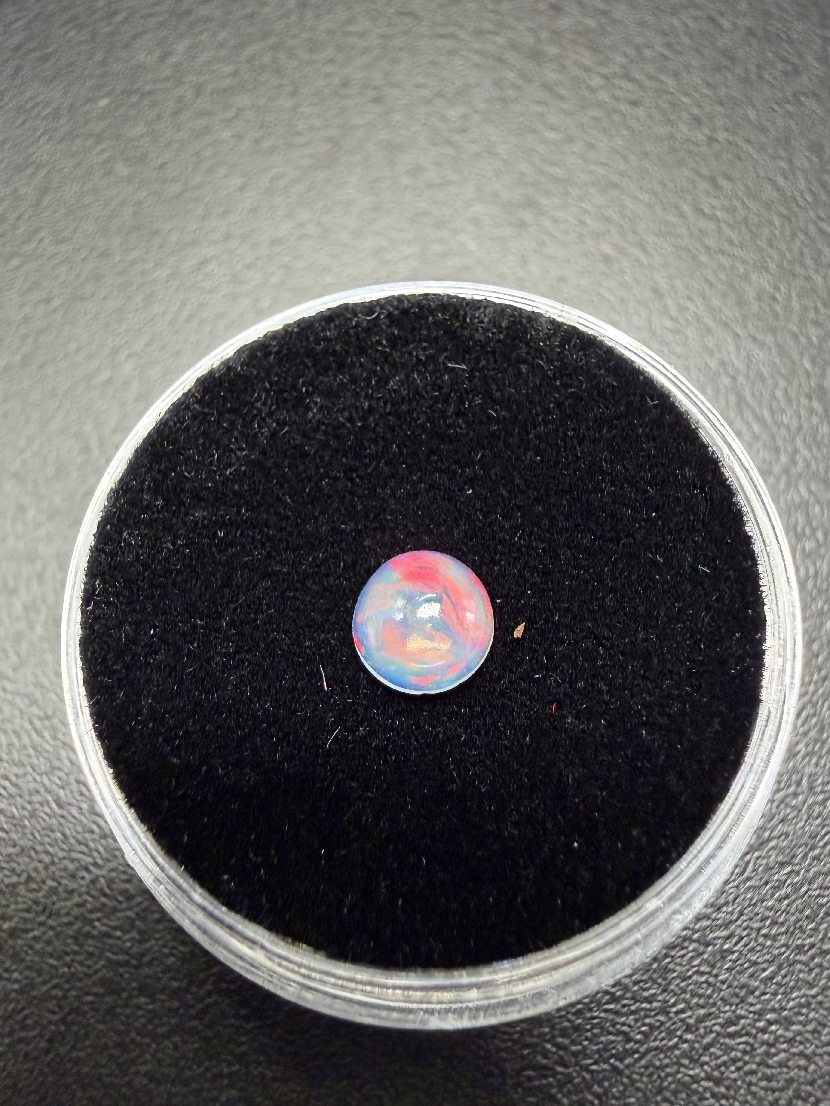 Precious opal cabochon 0,21ct – Welo, Ethiopia - OPK123