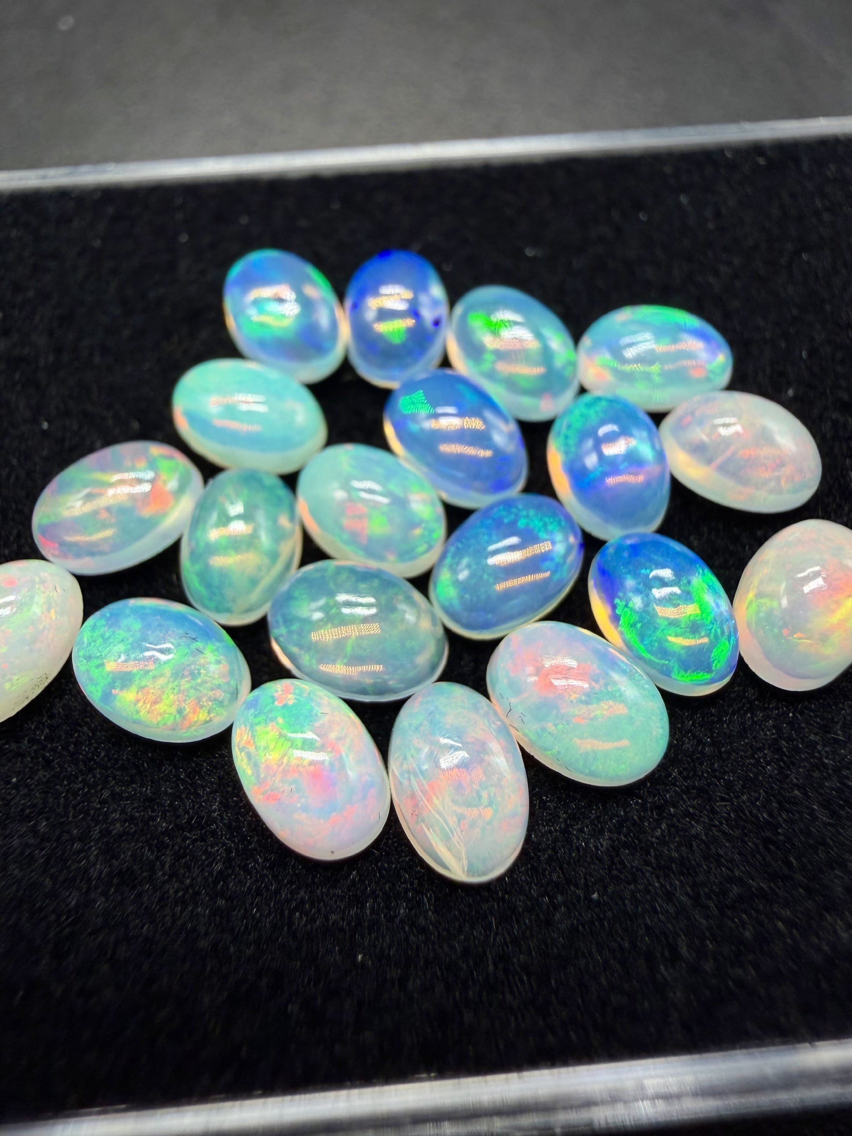 20 pcs precious opal cabochons – Welo, Ethiopia - OPK128