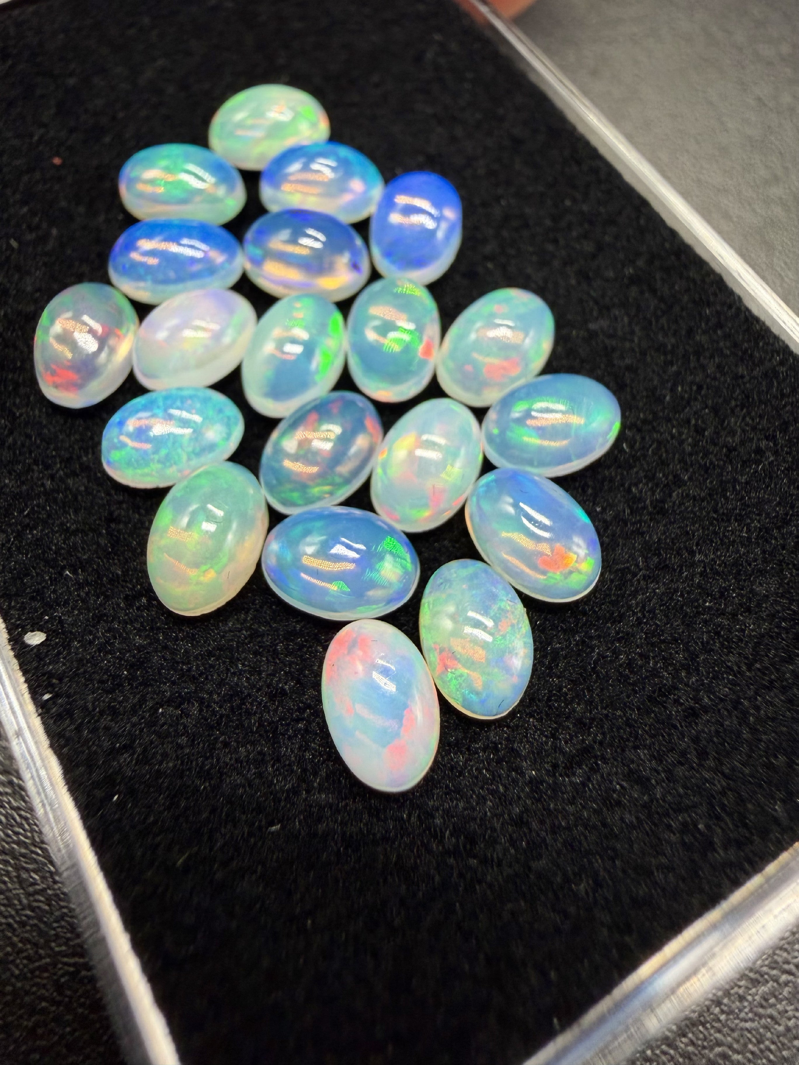 20 pcs precious opal cabochons – Welo, Ethiopia - OPK129