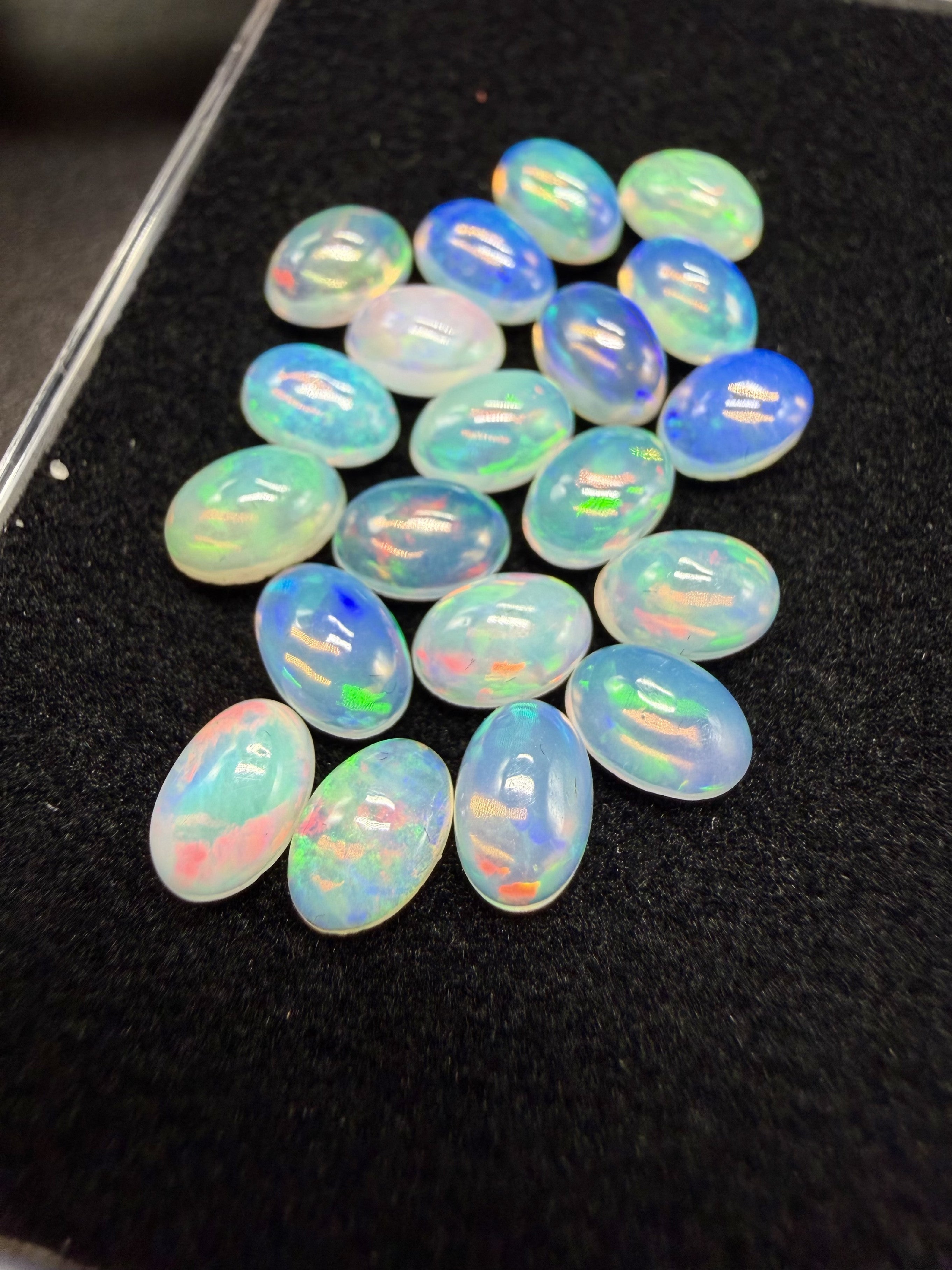 20 pcs precious opal cabochons – Welo, Ethiopia - OPK129
