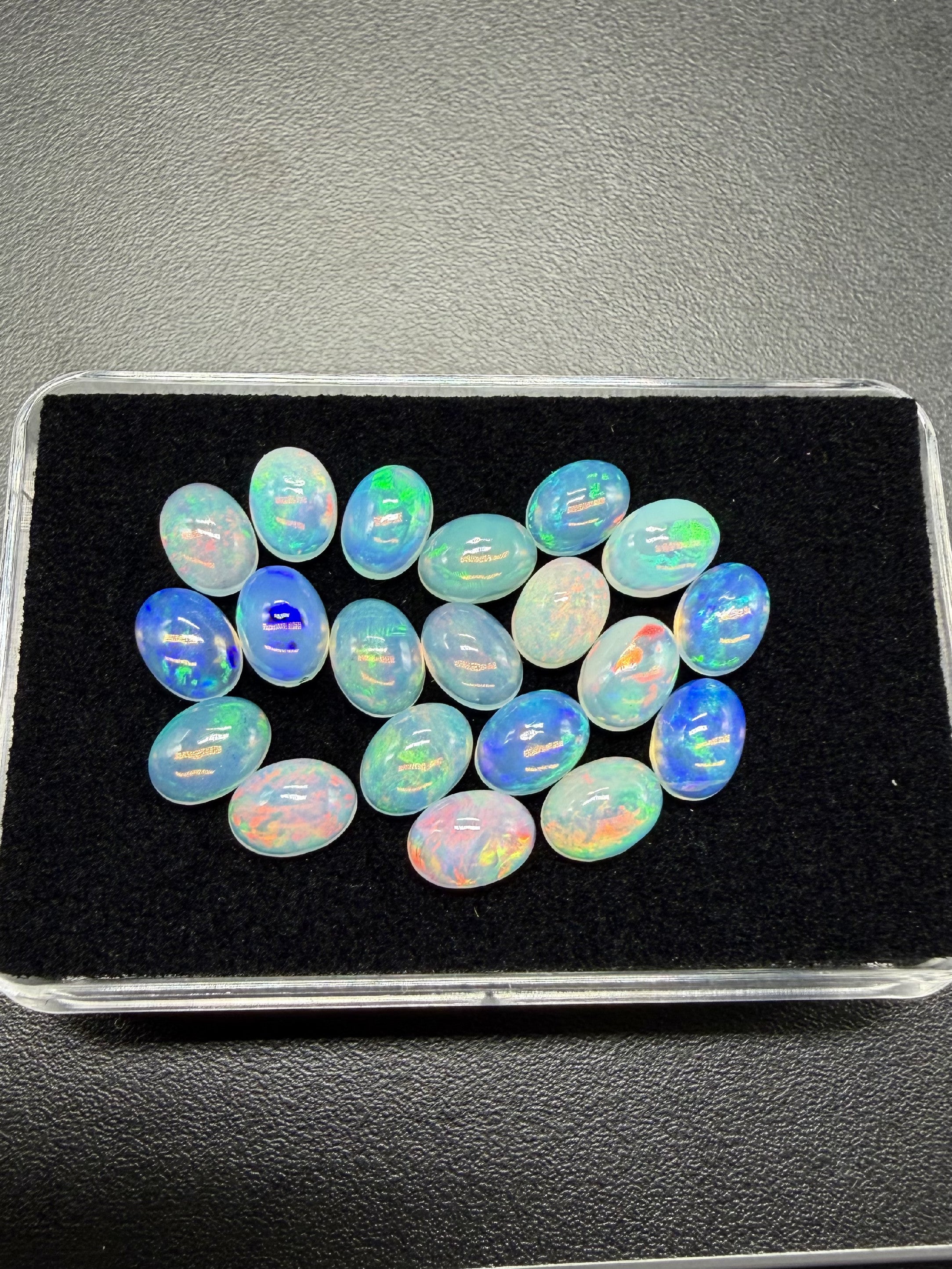 20 pcs precious opal cabochons – Welo, Ethiopia