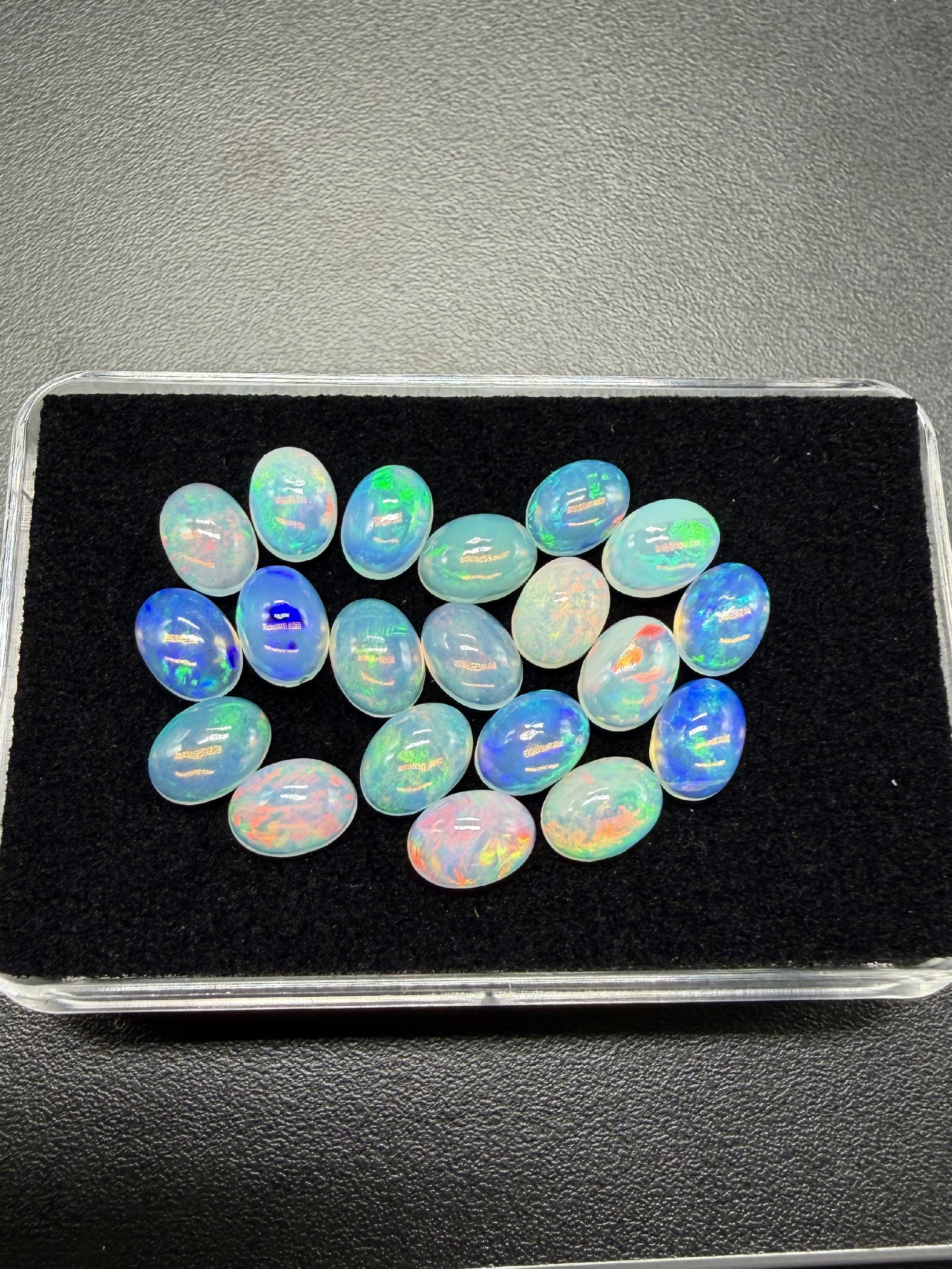 20 pcs precious opal cabochons – Welo, Ethiopia