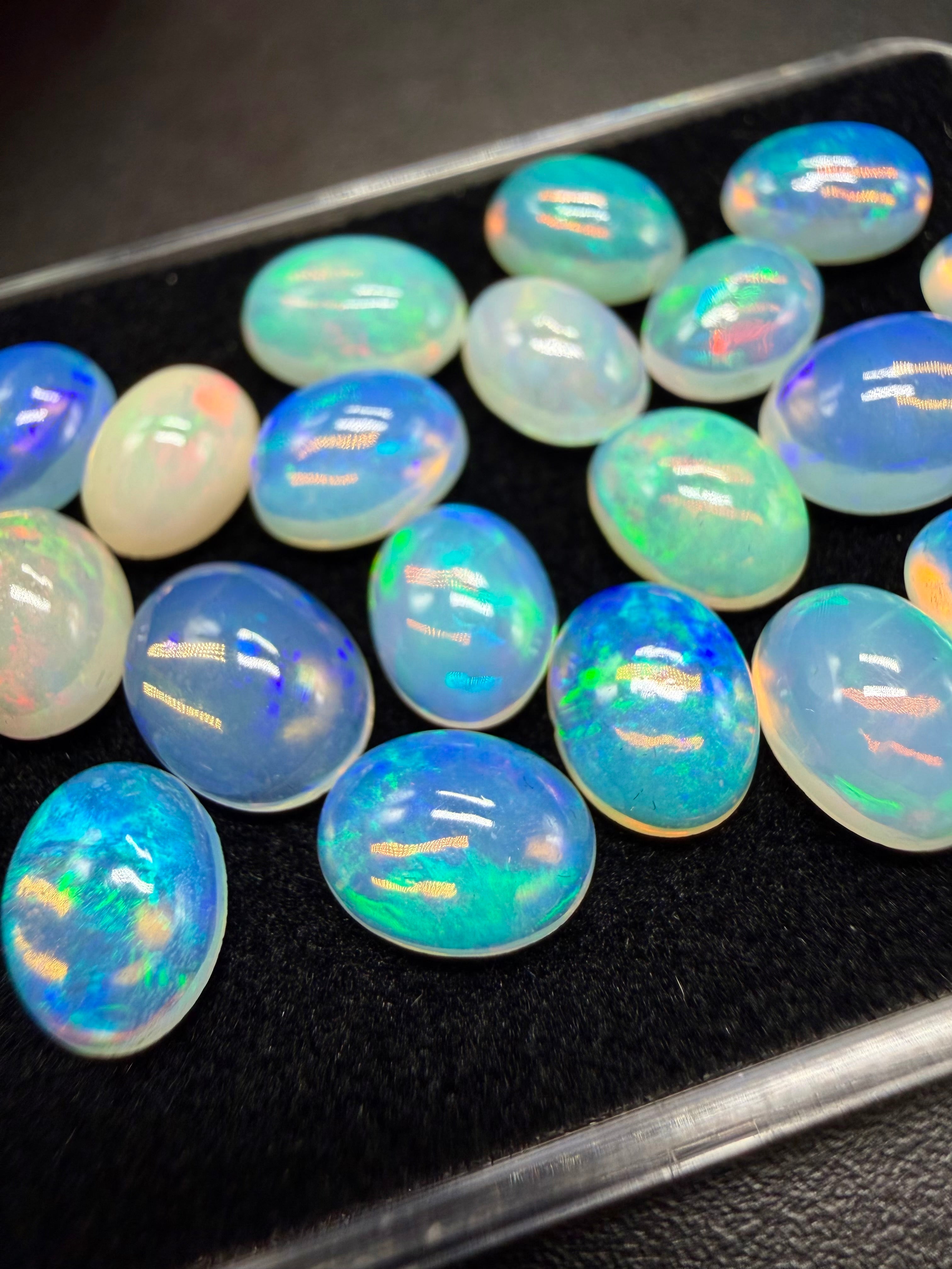 20 pcs precious opal cabochons – Welo, Ethiopia - OPK133