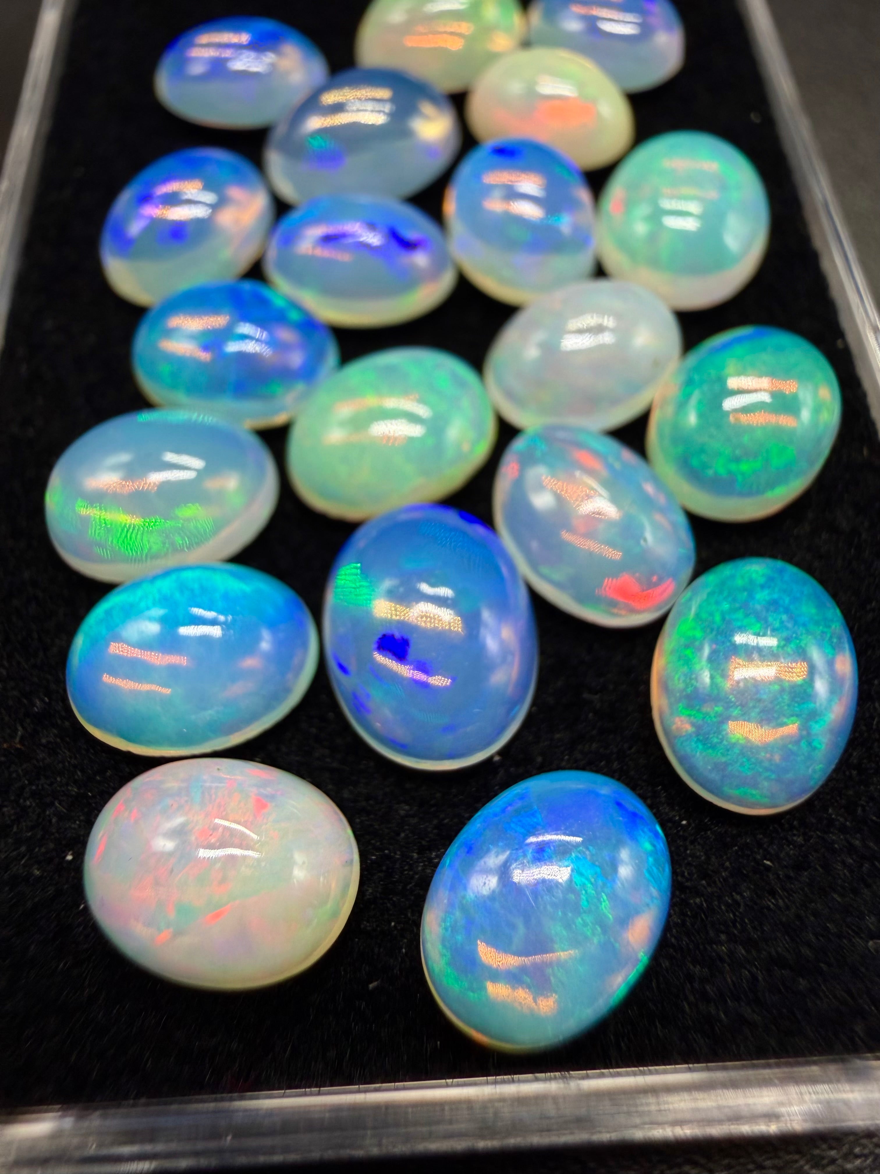 20 pcs precious opal cabochons – Welo, Ethiopia - OPK133