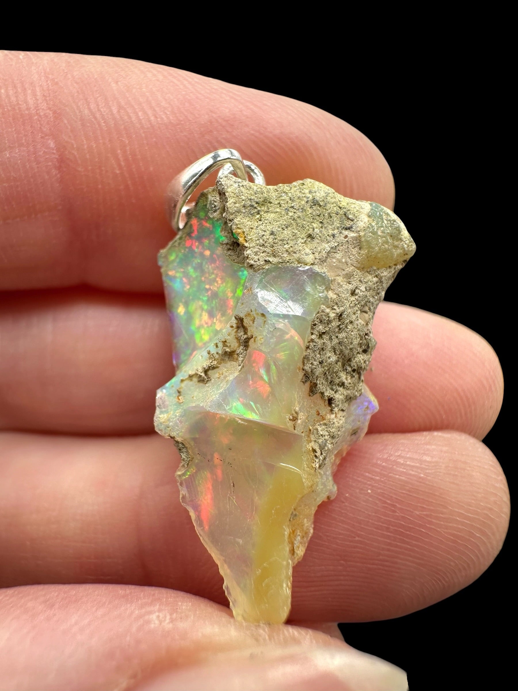 Silver precious opal pendant - SP/OP078