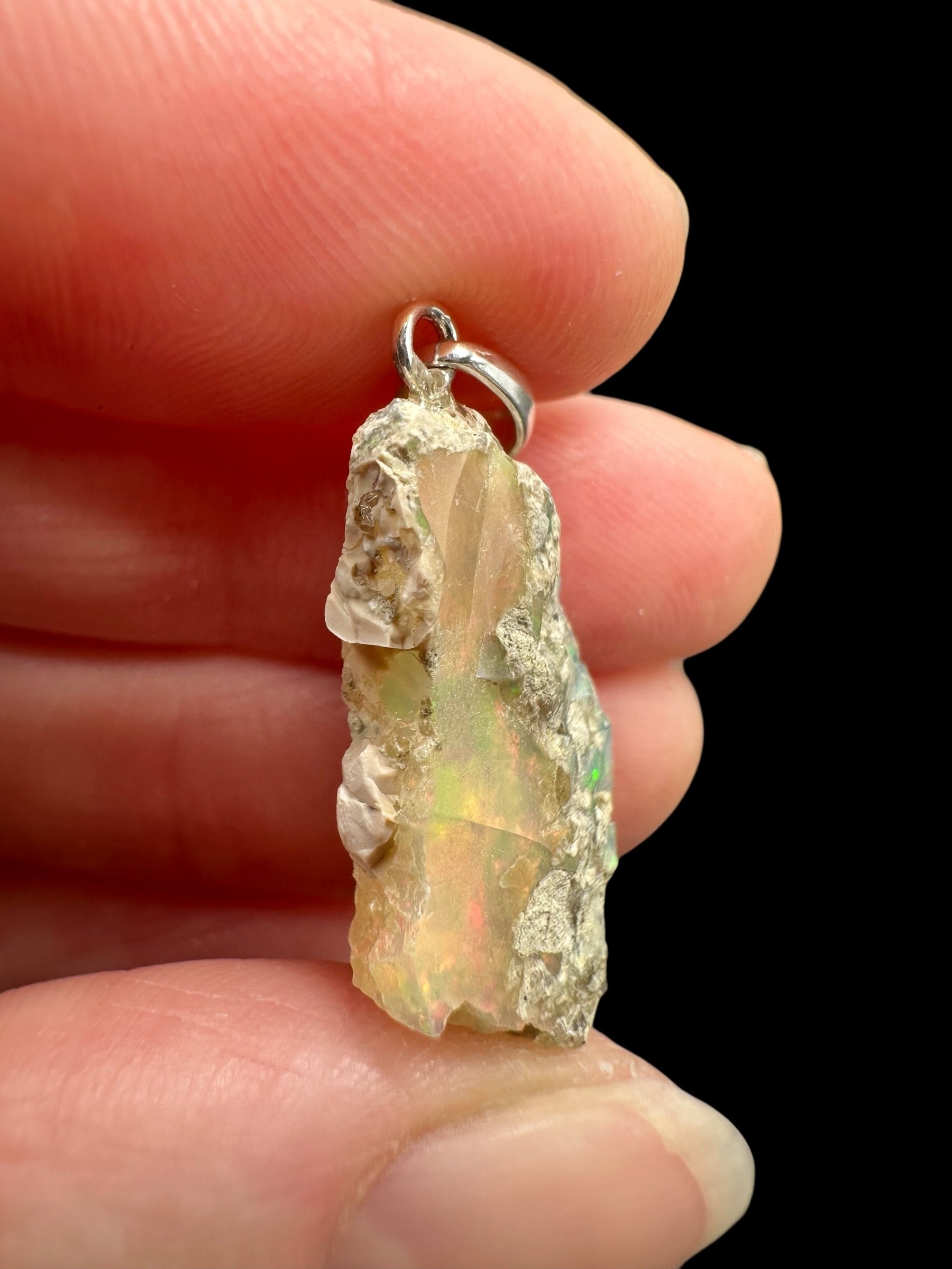 Silver precious opal pendant - SP/OP081