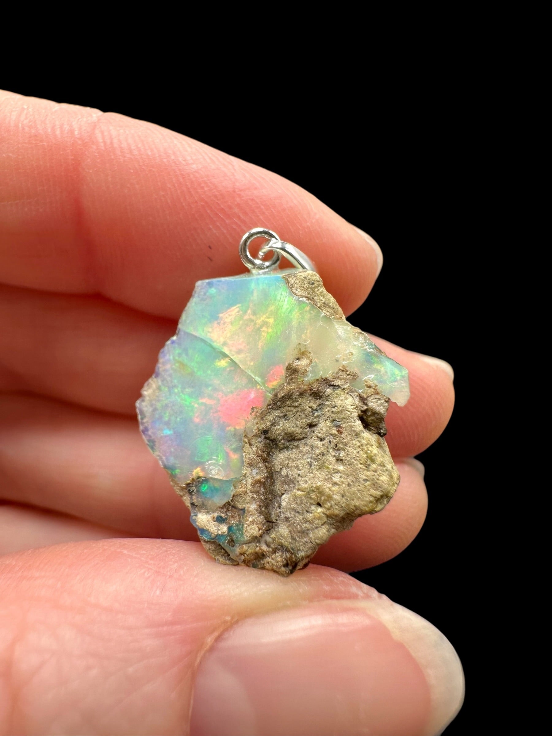 Silver precious opal pendant - SP/OP086