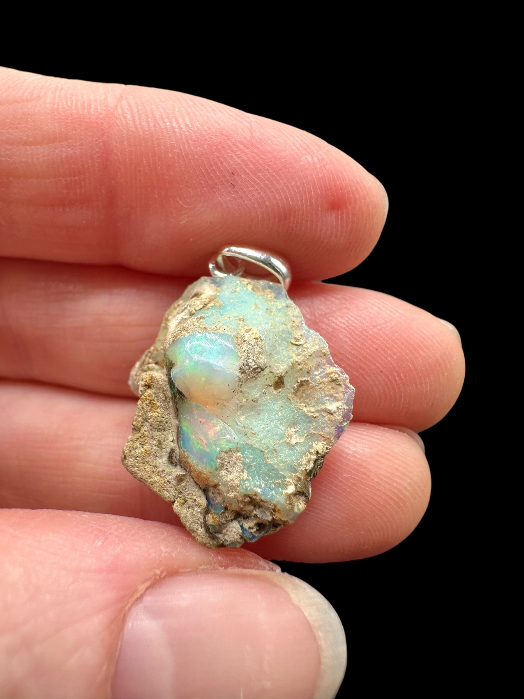 Silver precious opal pendant - SP/OP086