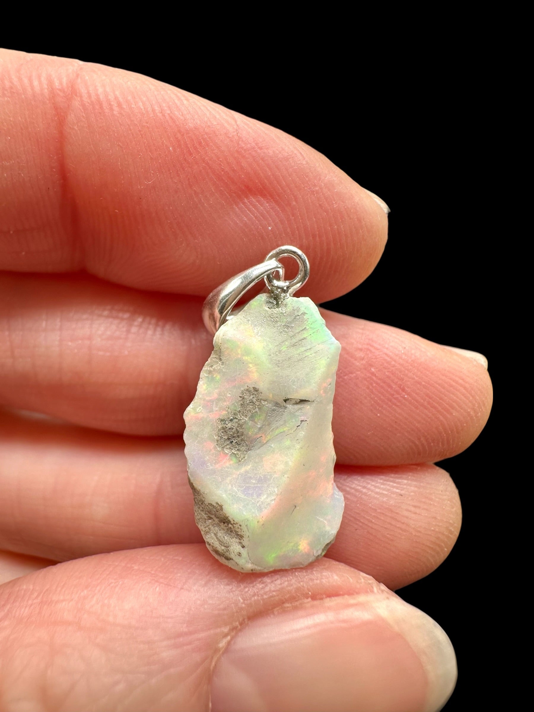 Silver precious opal pendant - SP/OP090