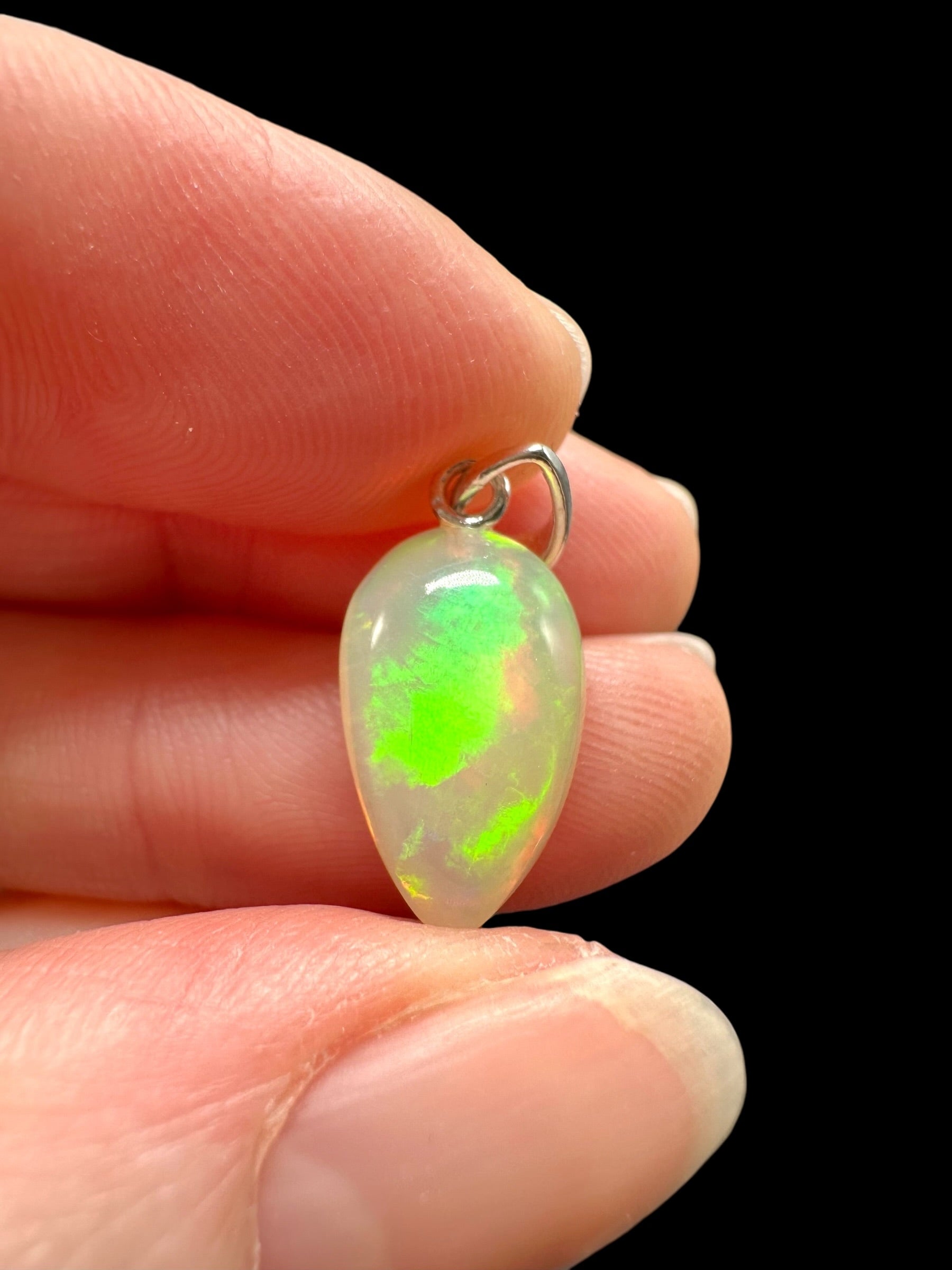 Silver faceted precious opal pendant - SP/OP109