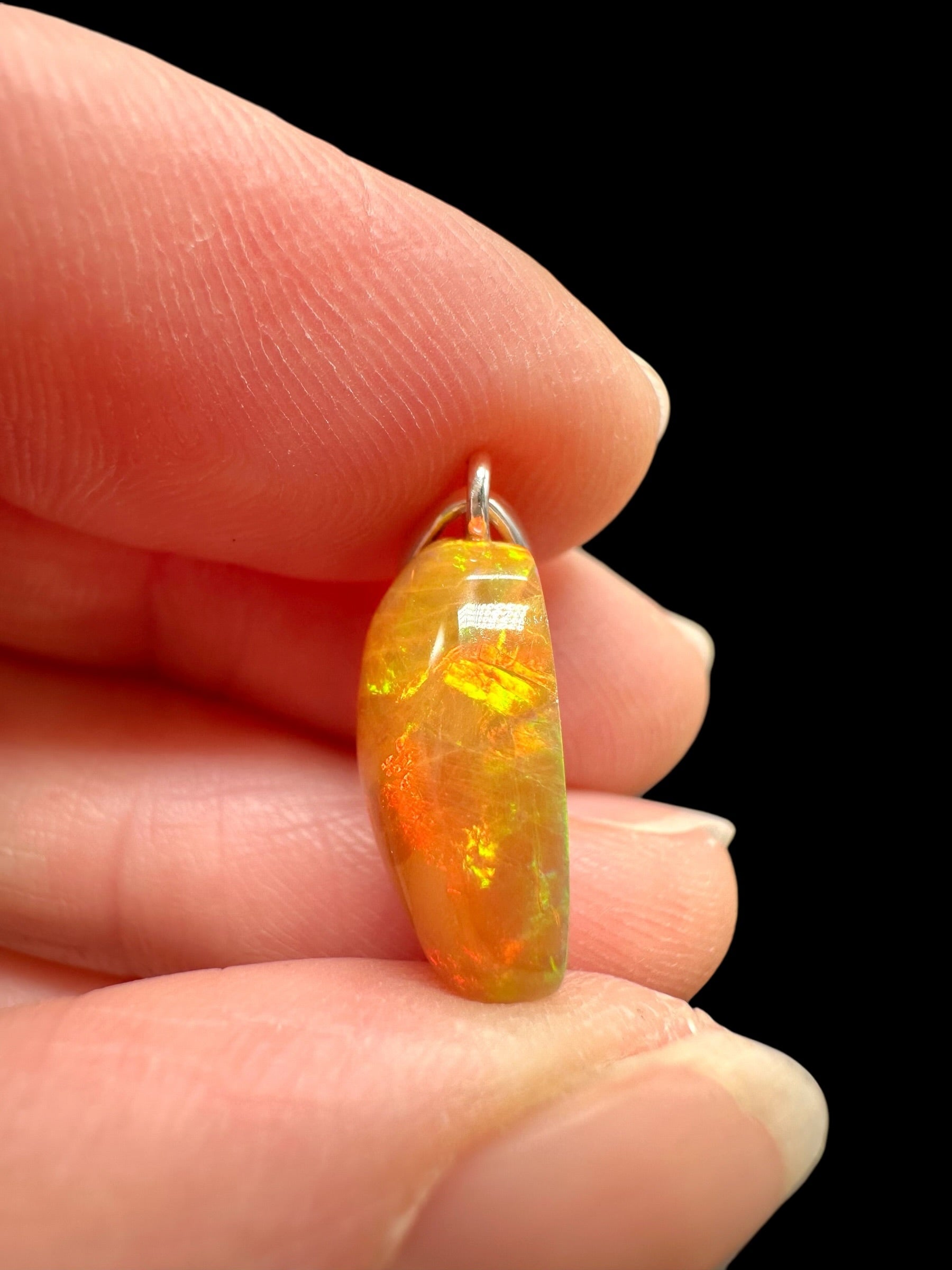 Silver faceted precious opal pendant - SP/OP113