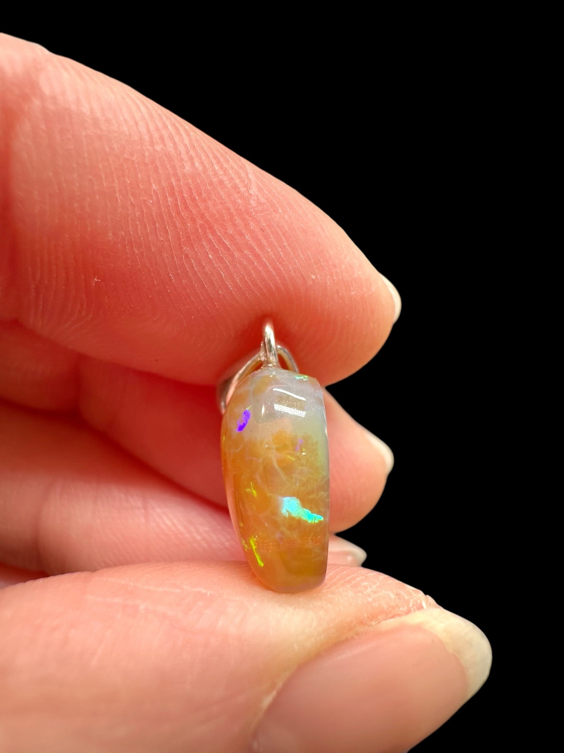 Silver faceted precious opal pendant - SP/OP114