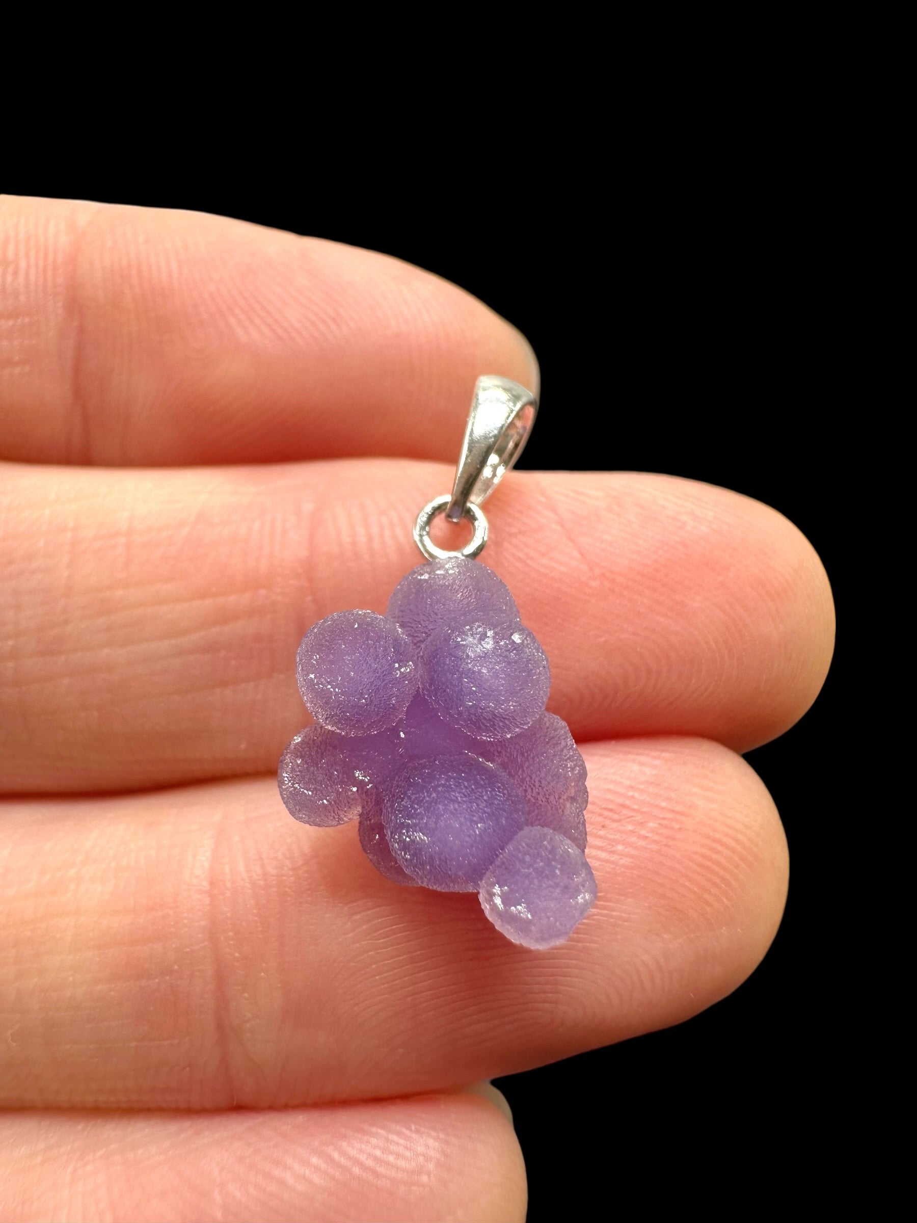 Silver grape chalcedony pendant - SP/HCH017