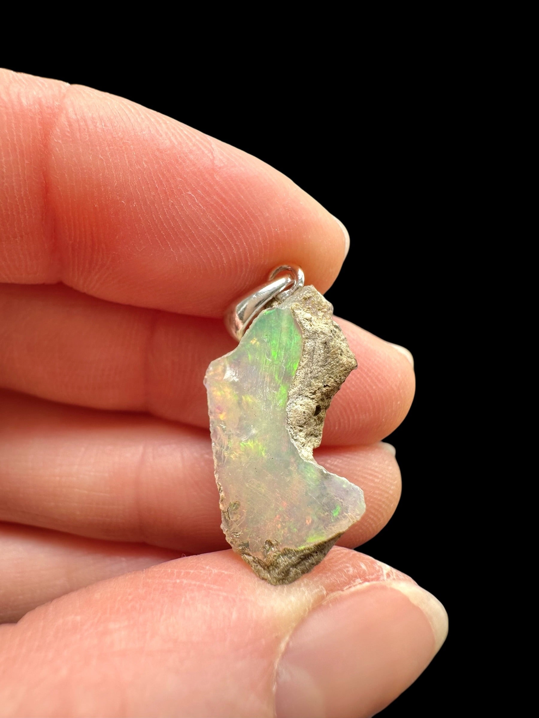 Silver precious opal pendant - SP/OP124