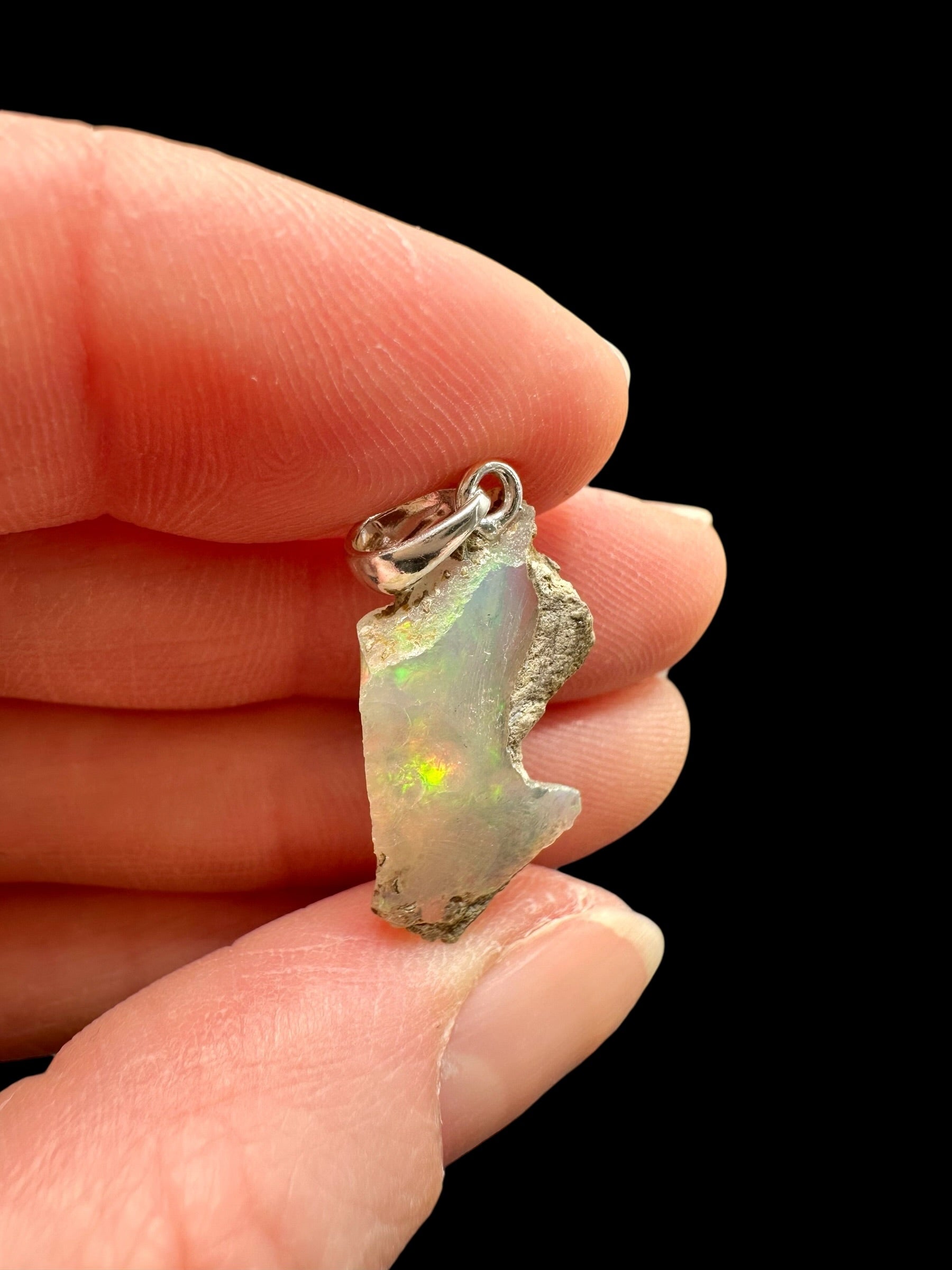 Silver precious opal pendant - SP/OP124