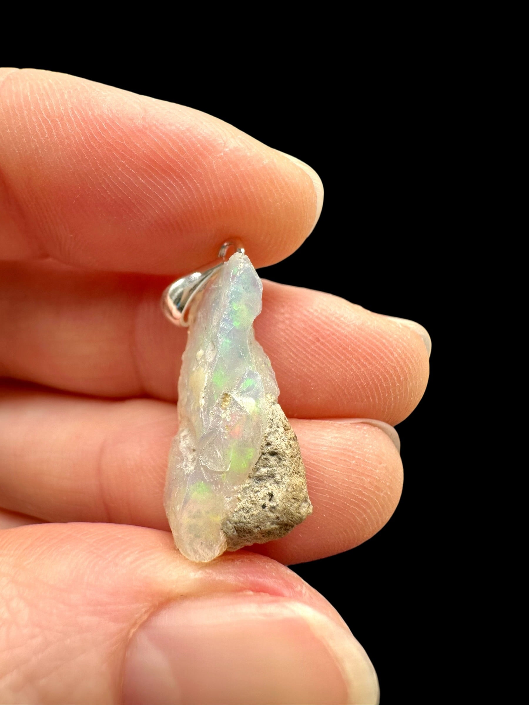 Silver precious opal pendant - SP/OP127