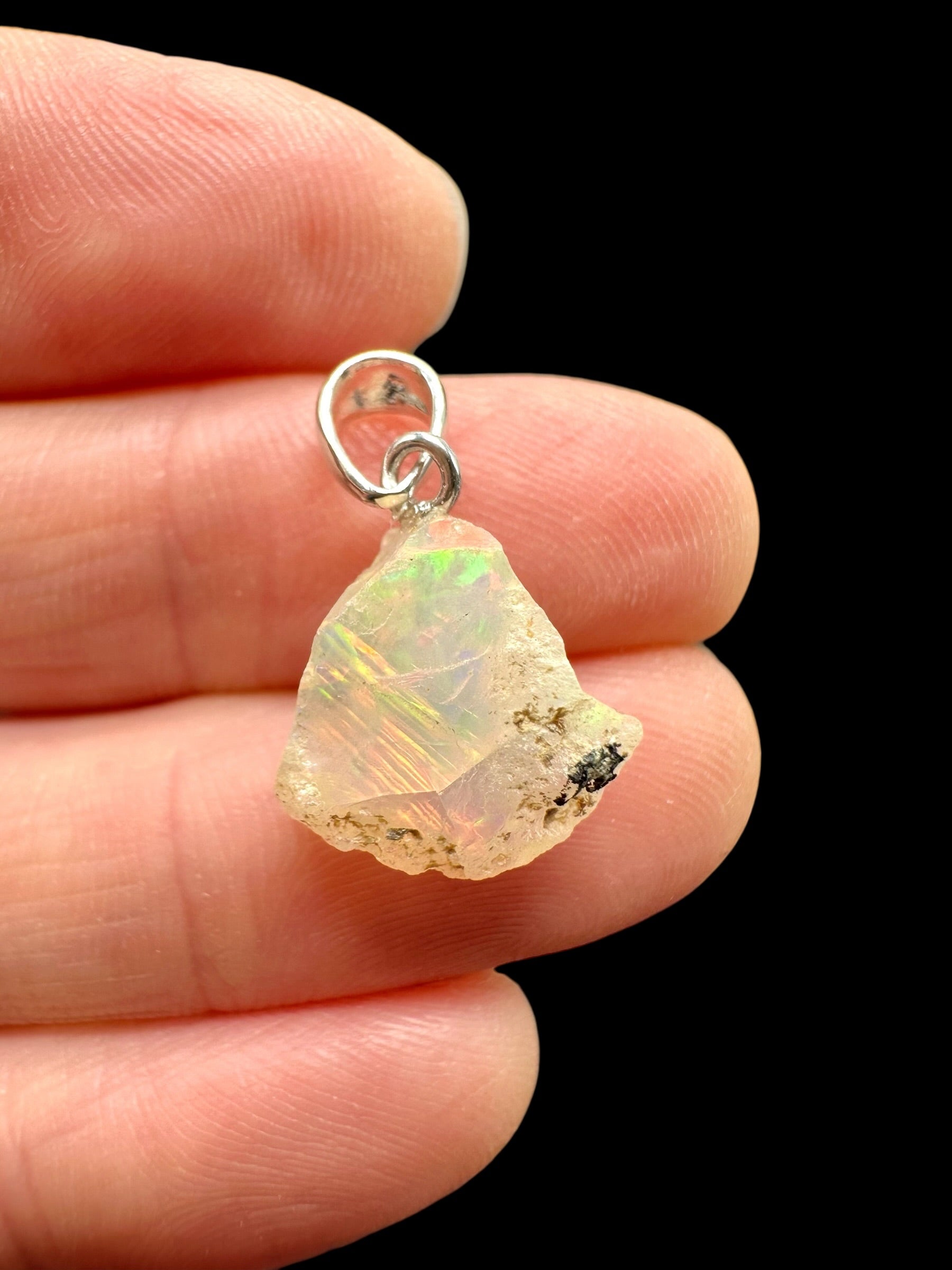 Silver precious opal pendant - SP/OP128