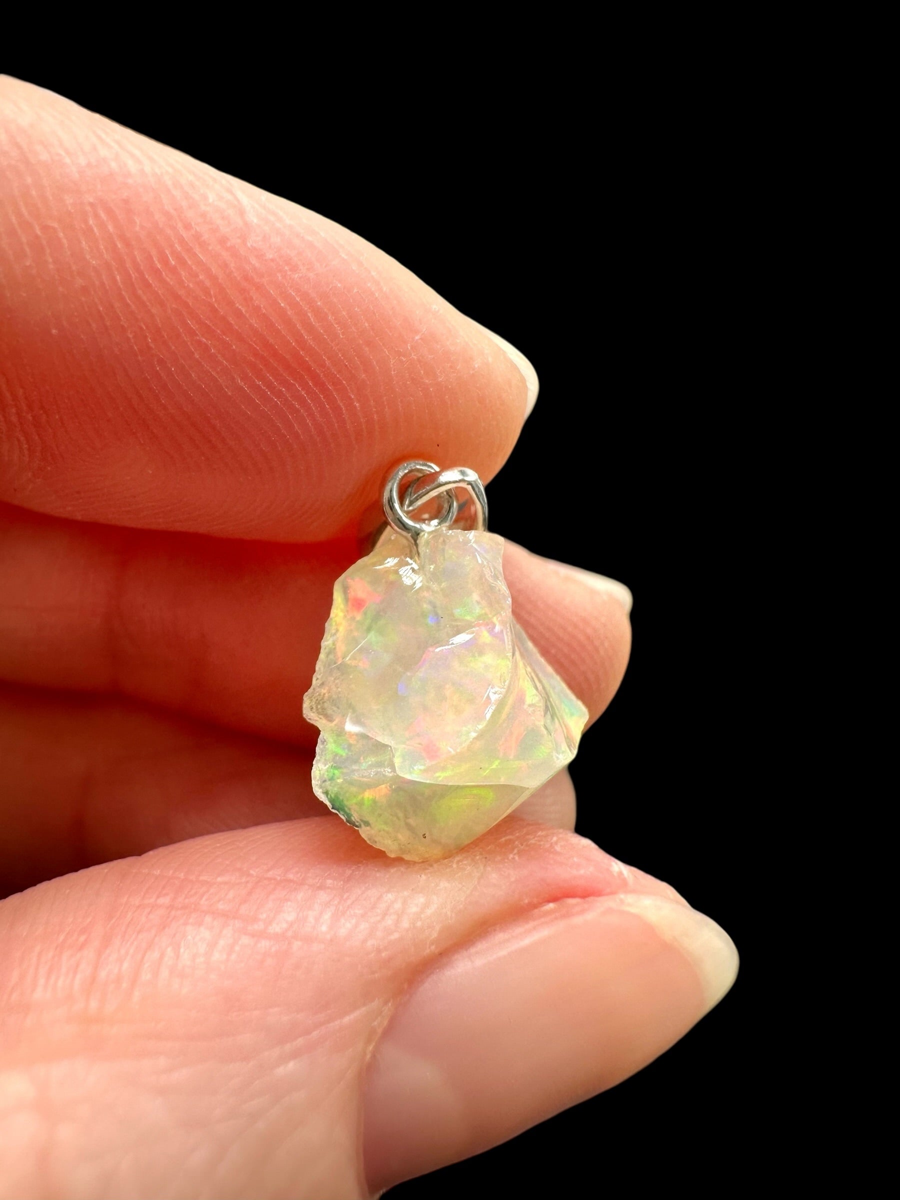 Silver precious opal pendant - SP/OP128