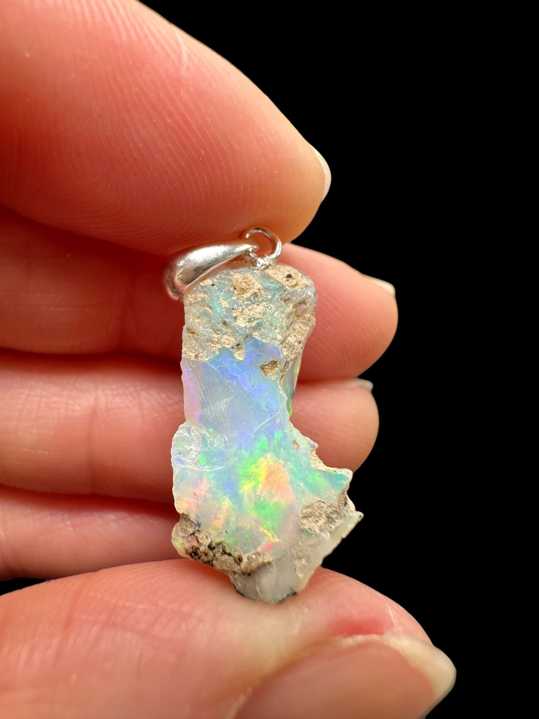 Silver precious opal pendant - SP/OP129